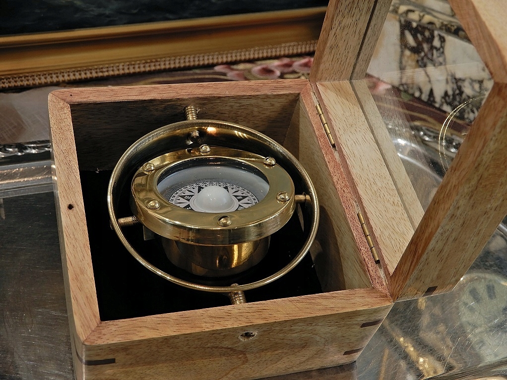 KOMPAS SAMOPOZIOMUJĄCY PREZENT DLA ŻEGLARZA m Marka inna marka