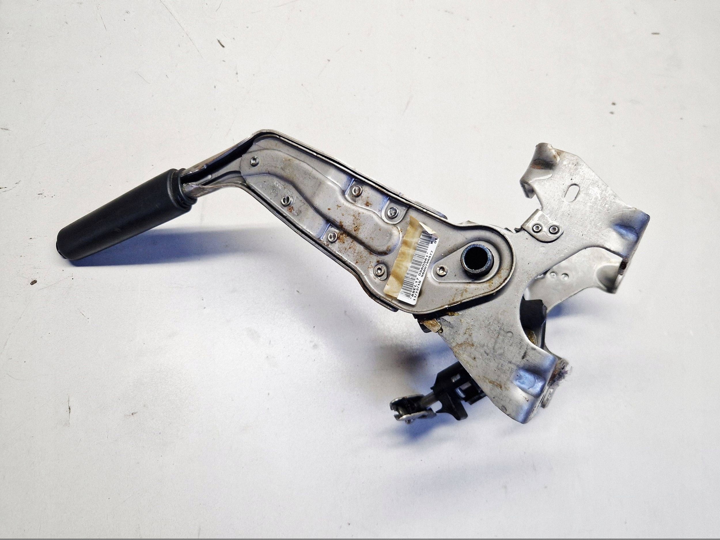 handle electric brake Citroen Berlingo 9680786377