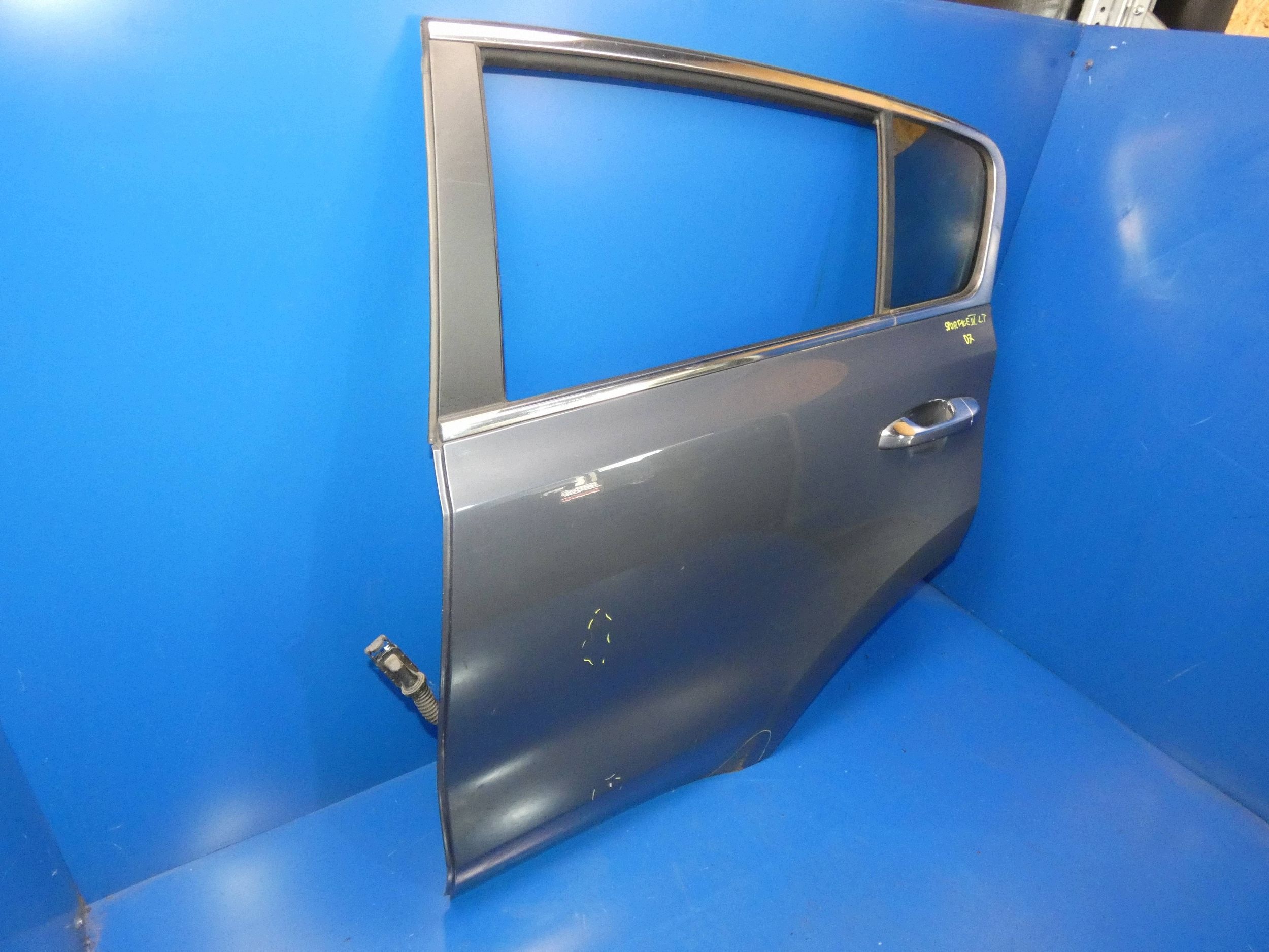 KIA SPORTAGE IV 2016- door left left rear part rear. complete ZAGIETE