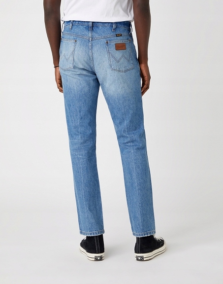 Spodnie Wrangler Greensboro W15QY1306 W32 L32 Marka Wrangler