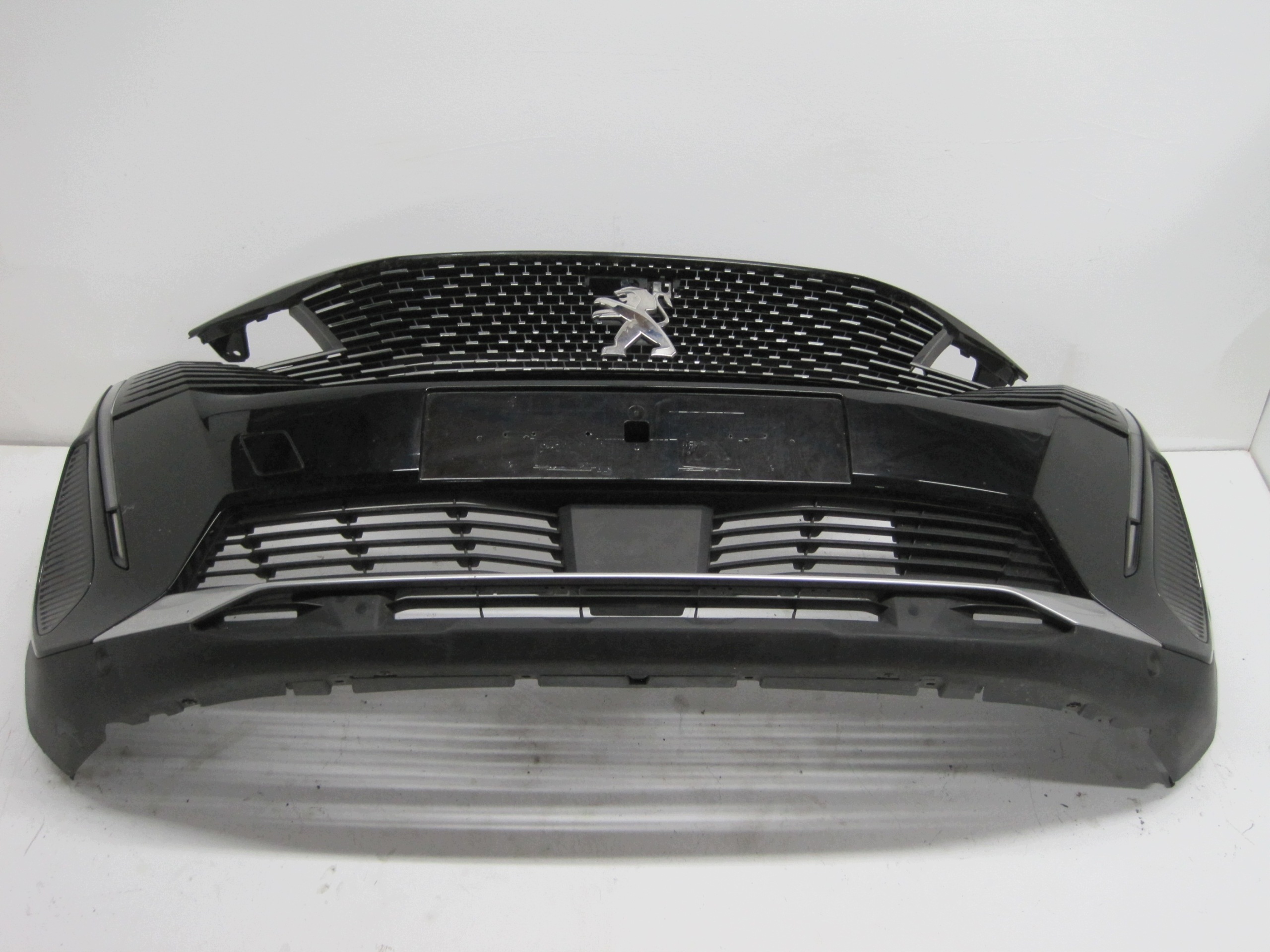bumper PEUGEOT 5008 II 6PDC 22R front front