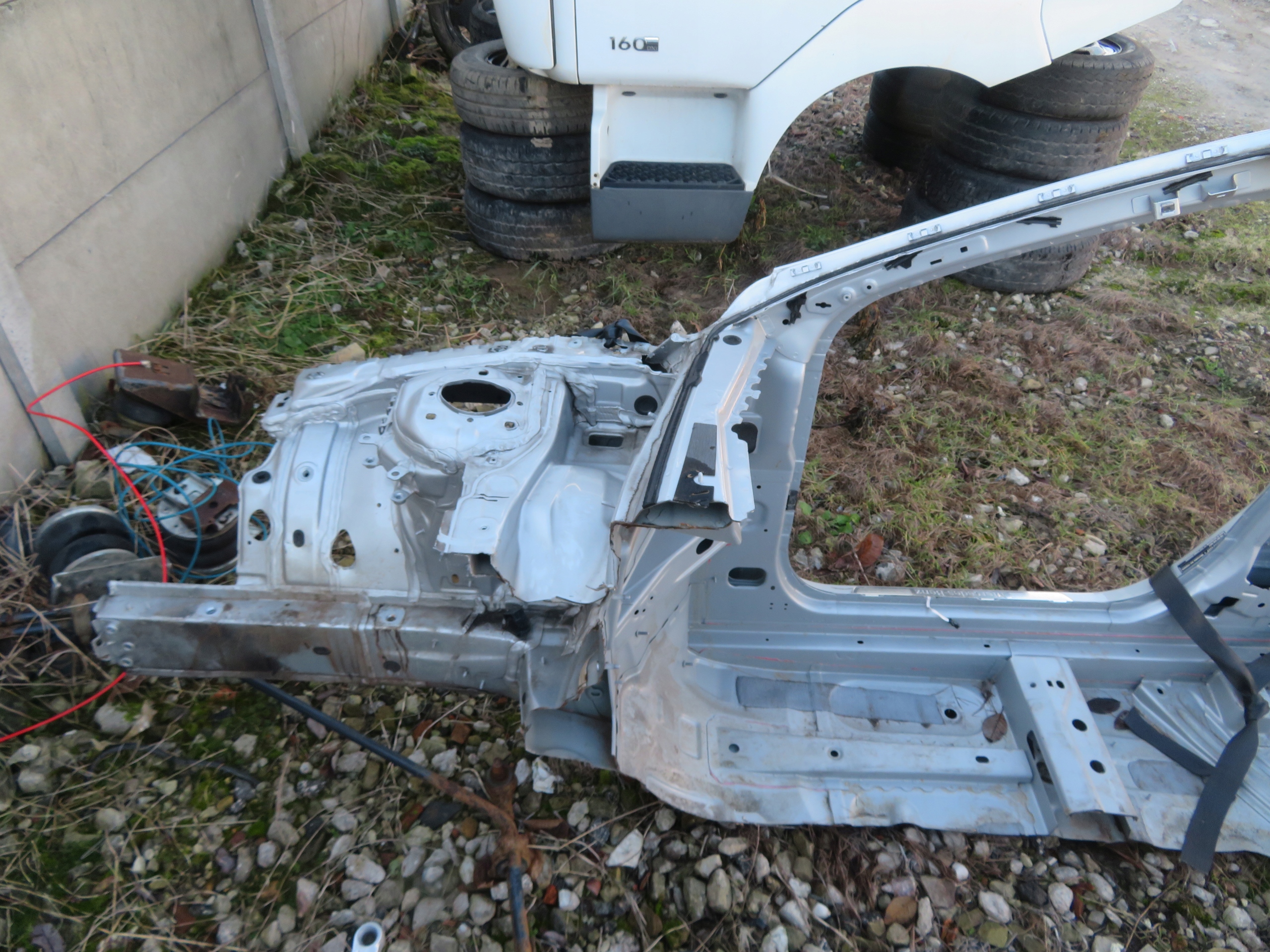 quarter quarter right front MERCEDES A KLASA W176 17R