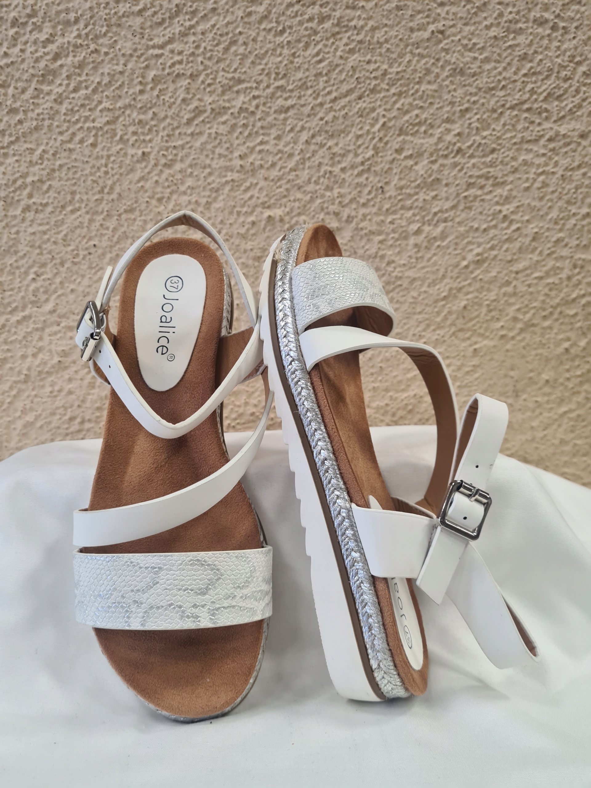 SANDAŁKI DAMSKIE BIAŁE JOALICE R.39 Model 9022-36