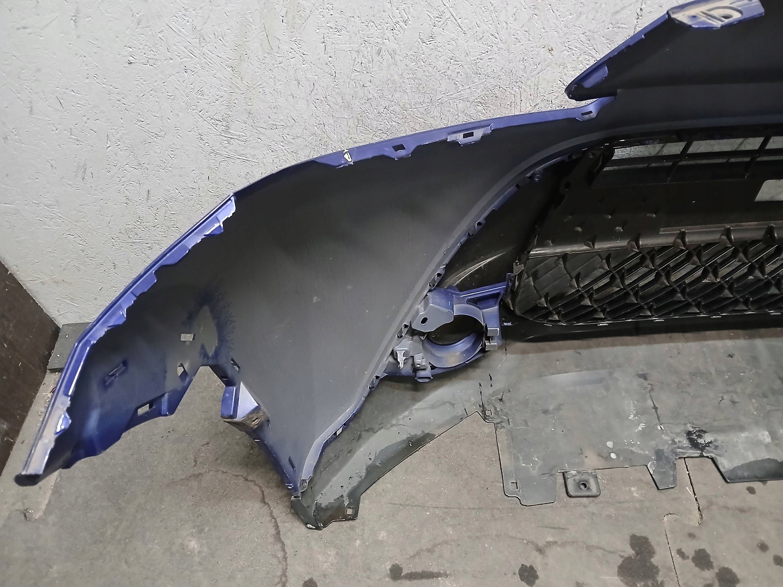 nárazník předek TOYOTA AYGO X