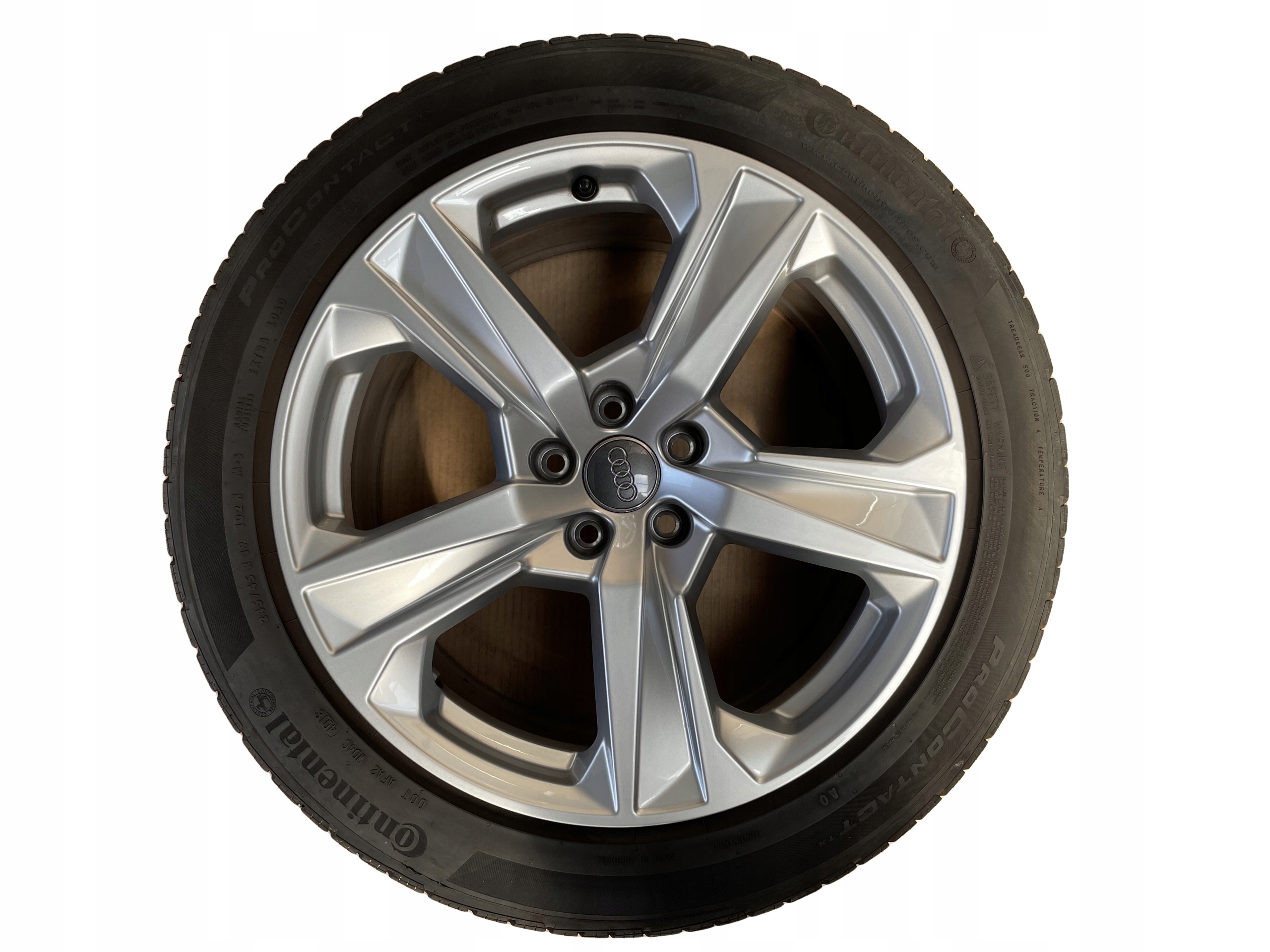 AUDI A7 4K wheels discs 245/45R19 CONTINENTAL