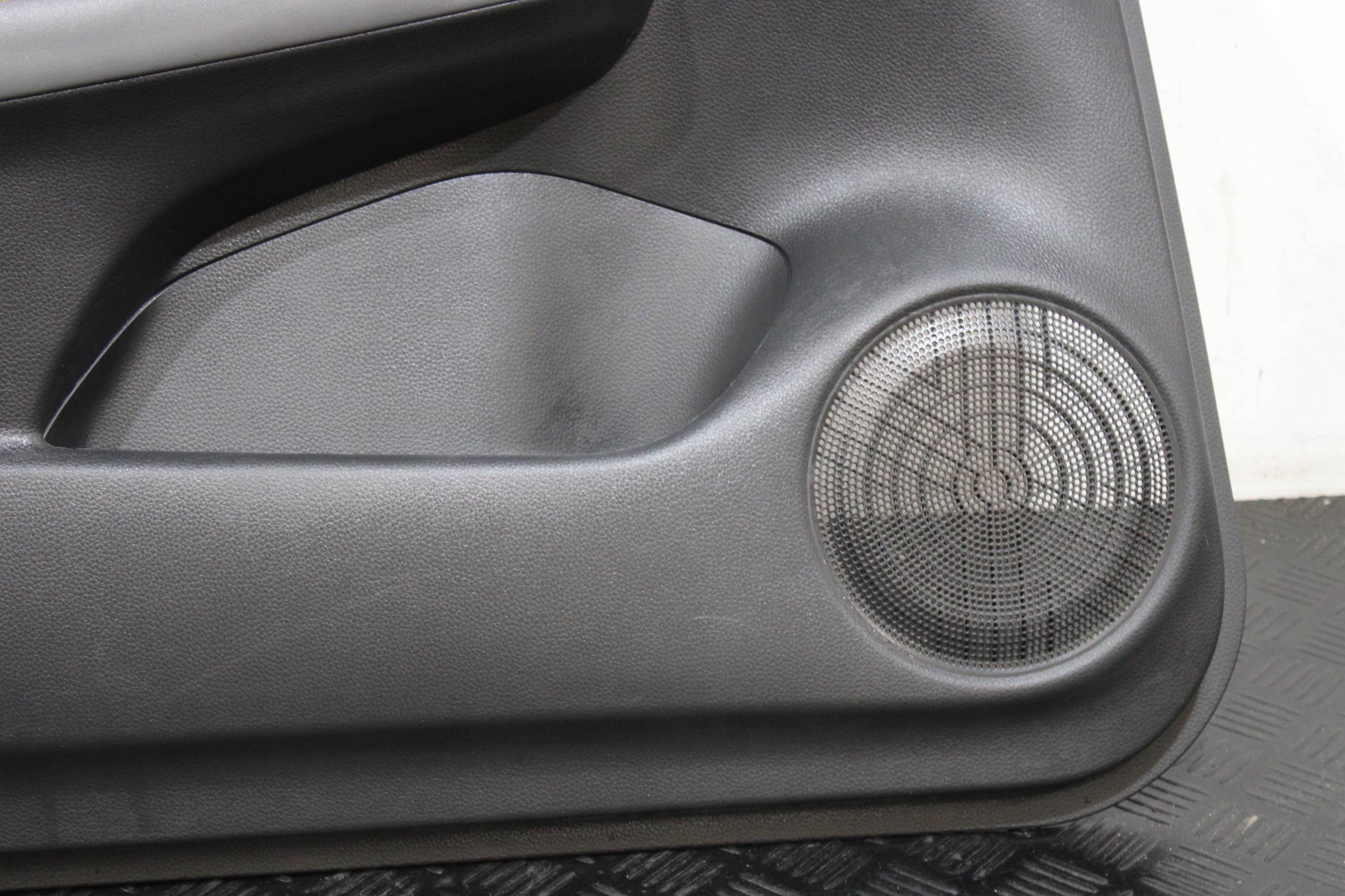 upholstery side door left front front HONDA JAZZ V 5 LIFT -2023