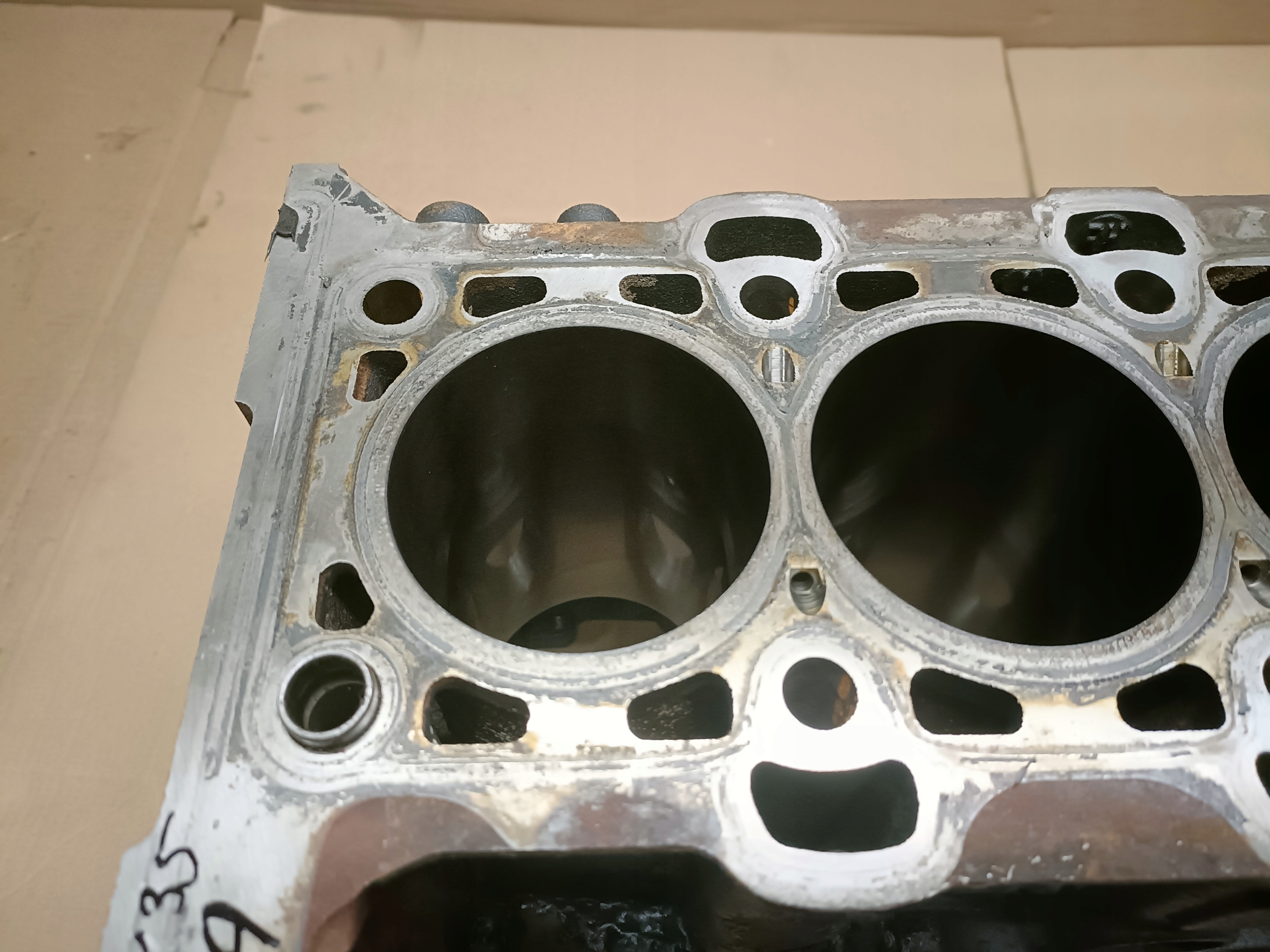 HYUNDAI D4FA BLOK SILNIKA DO MONTAŻU R20AT Producent części Hyundai OE