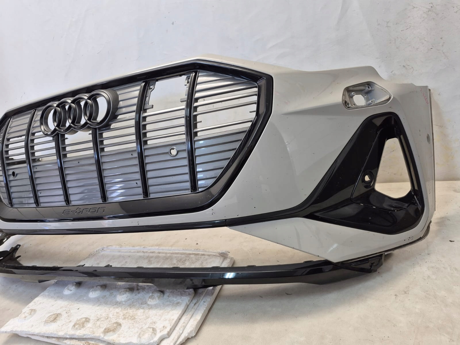 AUDI E-TRON 4KE S-LINE 18- bumper front front SPR 6XPDC 4KE807437C