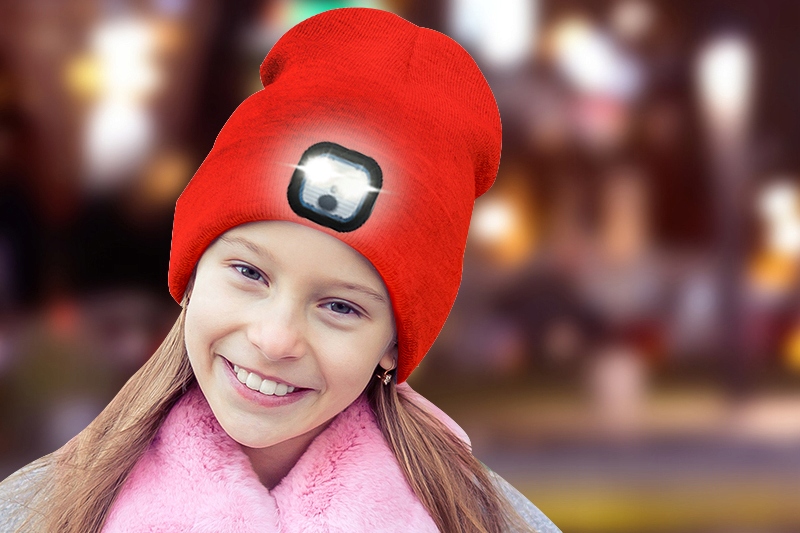 Czapka Z LAMPKĄ latarką LED NA USB ODBLASKOWA Kolekcja Webski Wear