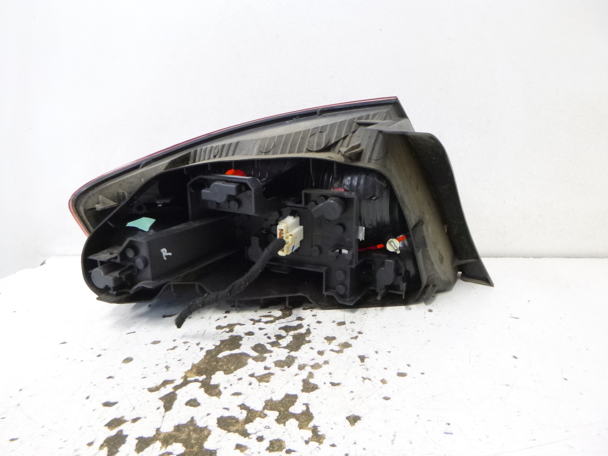 light rear part rear right Peugeot 407 2005 sedan T.P E2 03024