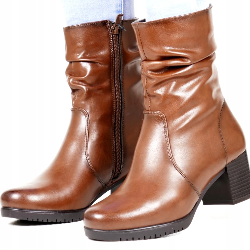 Hnědé Kotníkové Boty Na Podpatku Klasické, Pohodlné, Stabilní, Nařasené, 36