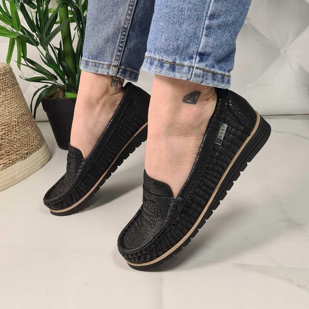 Mokasyny Nessi 18765 Czarny nubuk 37 Marka Nessi