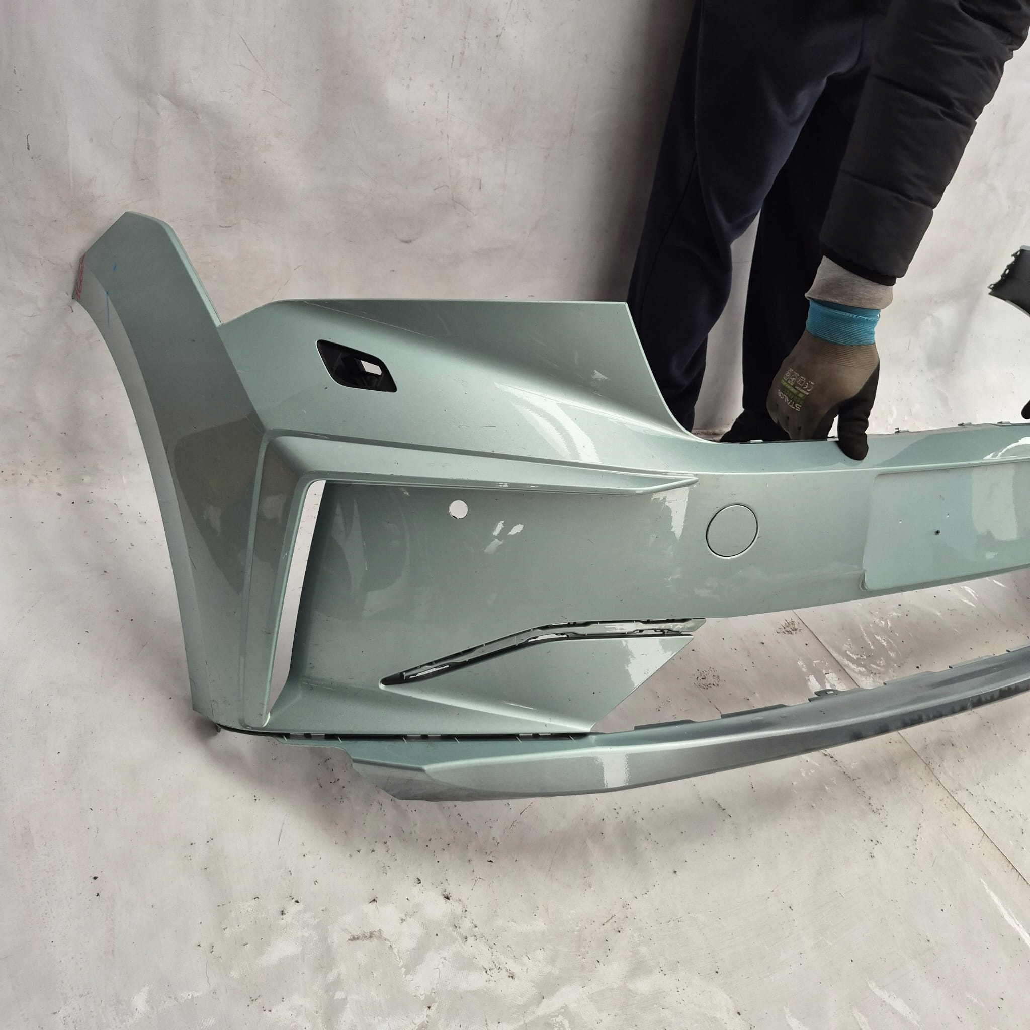 SKODA ENYAQ IV 20-> bumper front front washer PDC