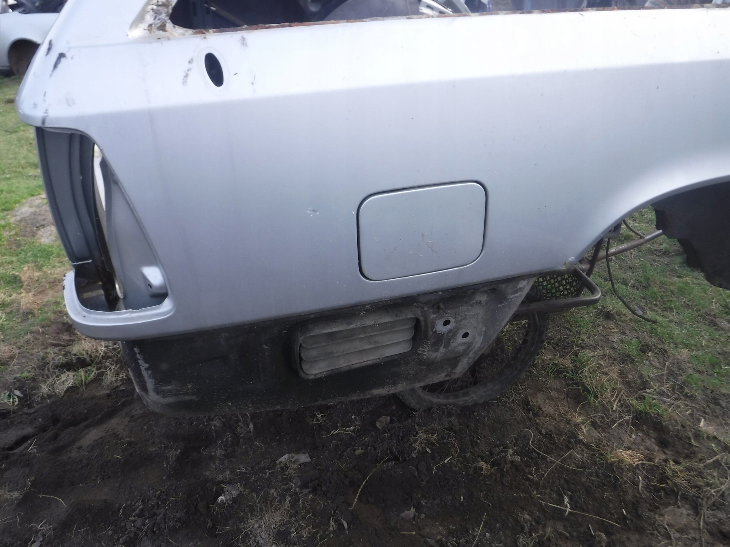 MERCEDES W124 KOMBI rear panel OKULAR