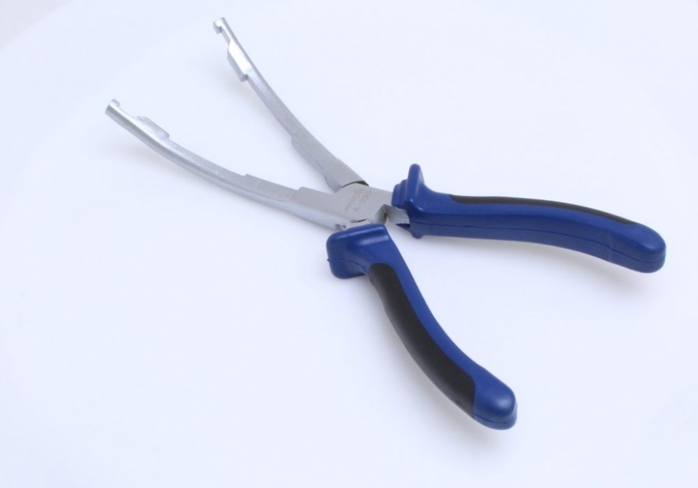 SZCZYPCE DO ŚWIEC ŻAROWYCH ASTA A-558 Waga produktu z opakowaniem jednostkowym 0.299 kg