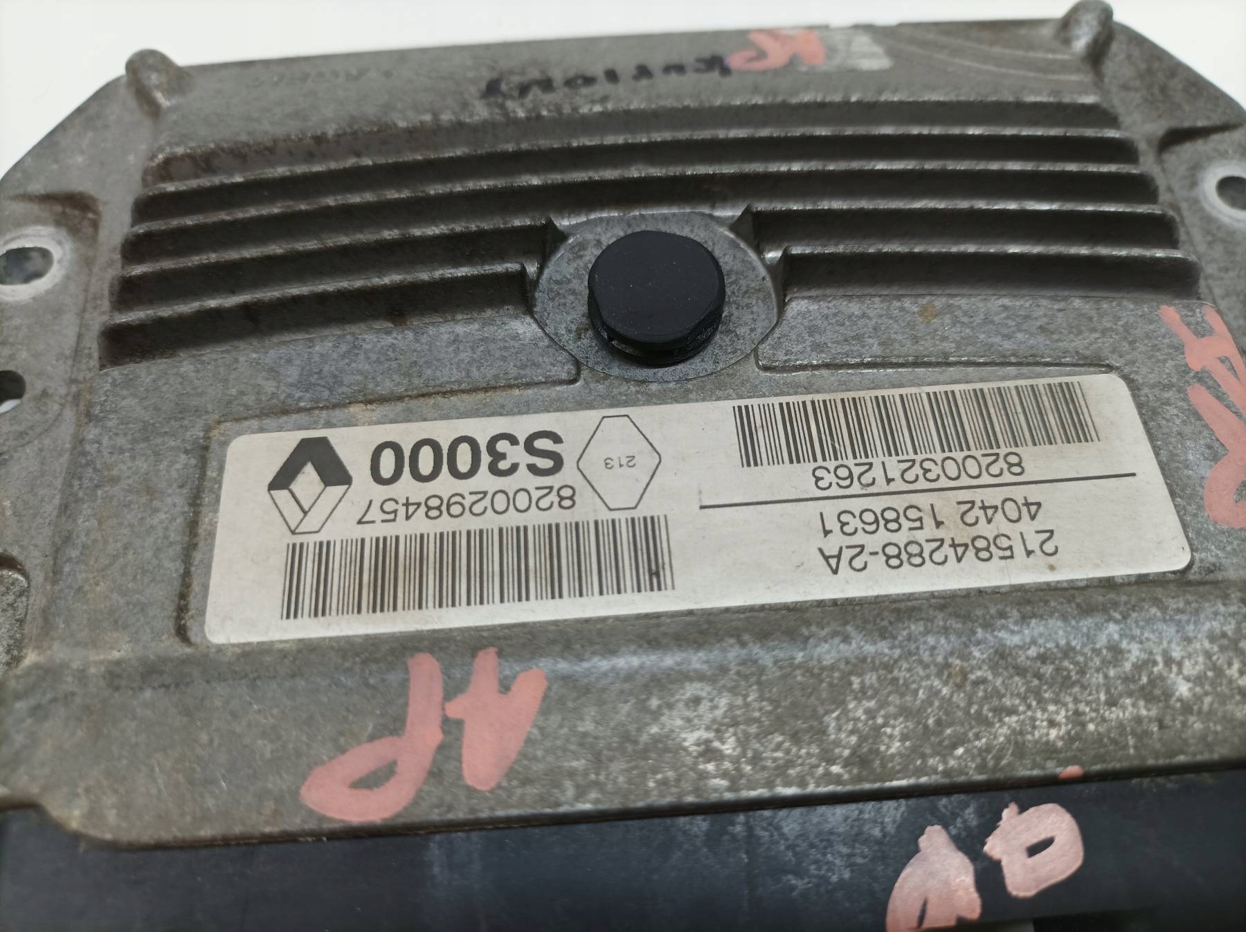 unité de commande électronique uce moteur 8200298457 1.6 B Renault Scenic II (2003-2009)