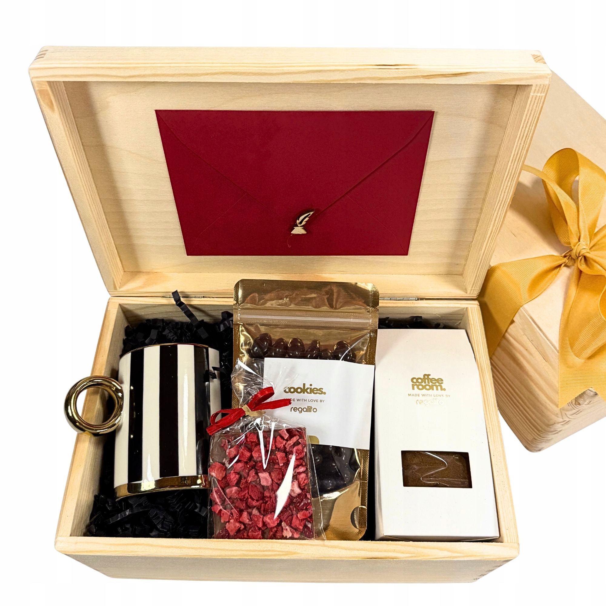 Box nr 682 Zestaw Kosz Prezentowy Upominek Personalizowany Pudełko