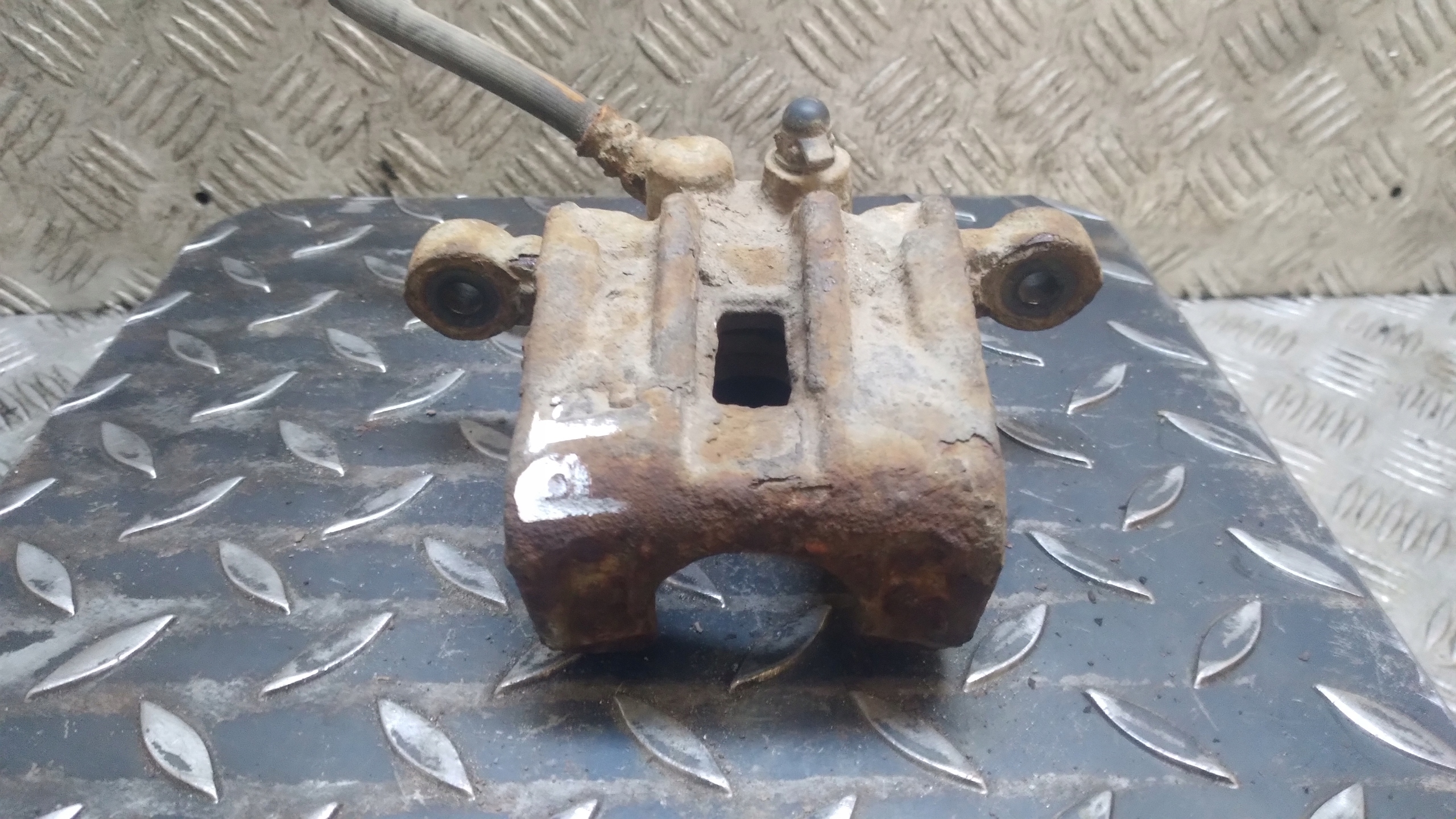 caliper brake right rear part rear KIA CEED