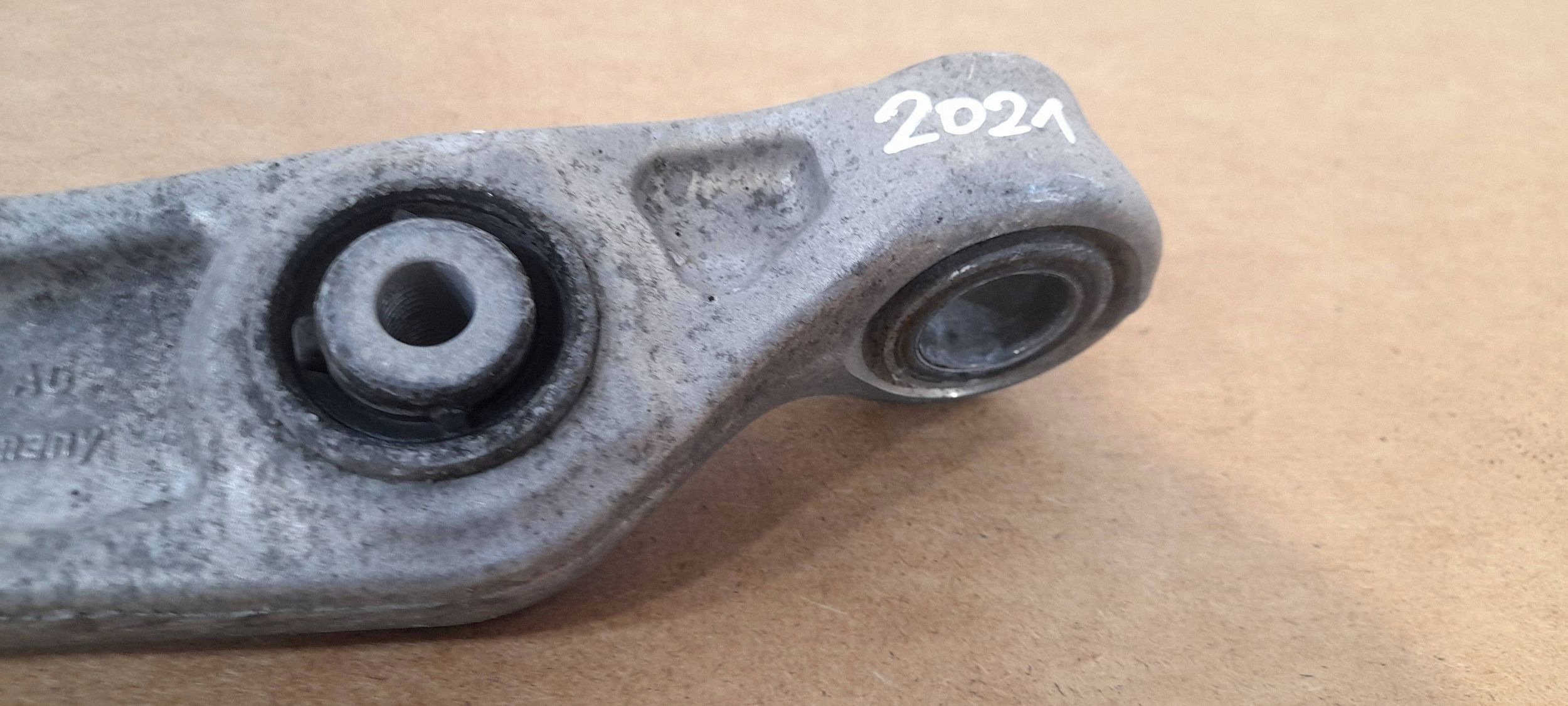 Audi Q5 SQ5 FY arm front right lower 80A407156 (Q920)