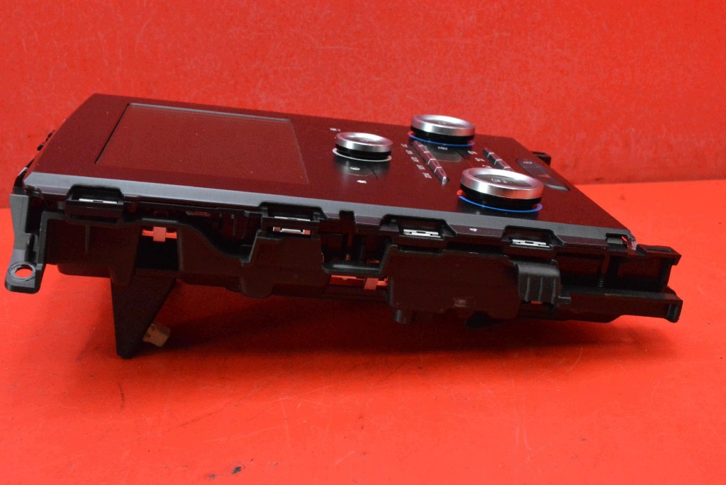 display control panel KLIMY radio 681834648R RENAULT MEGANE IV 16-20