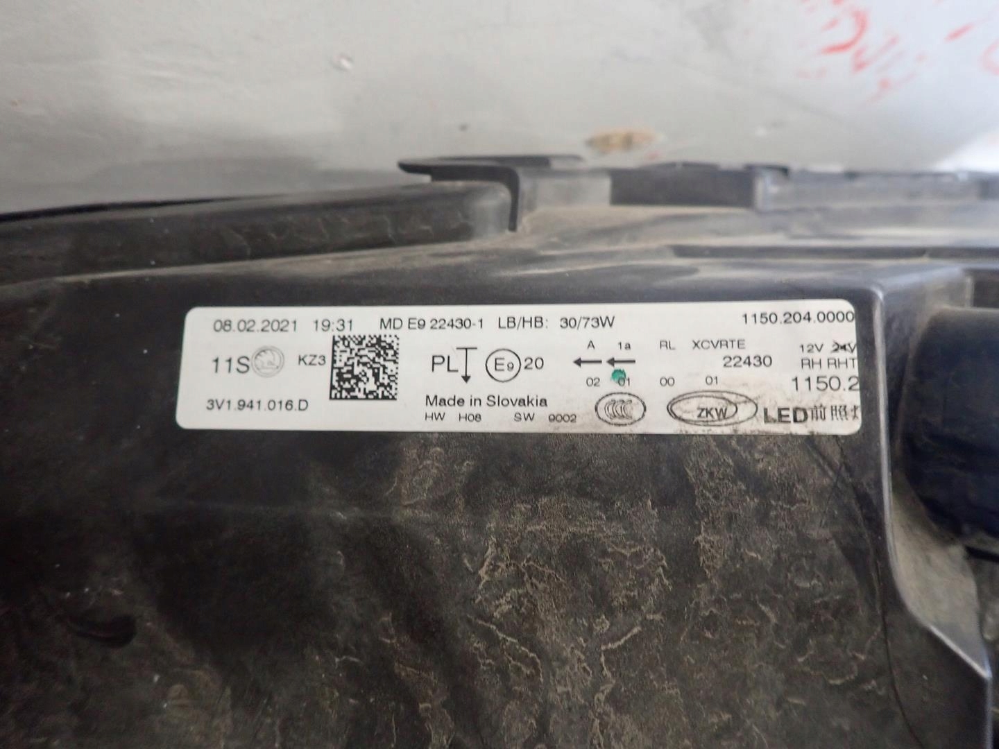 light front front right SKODA SUPERB III LIFT 2019- FULL LED 3V1941016D