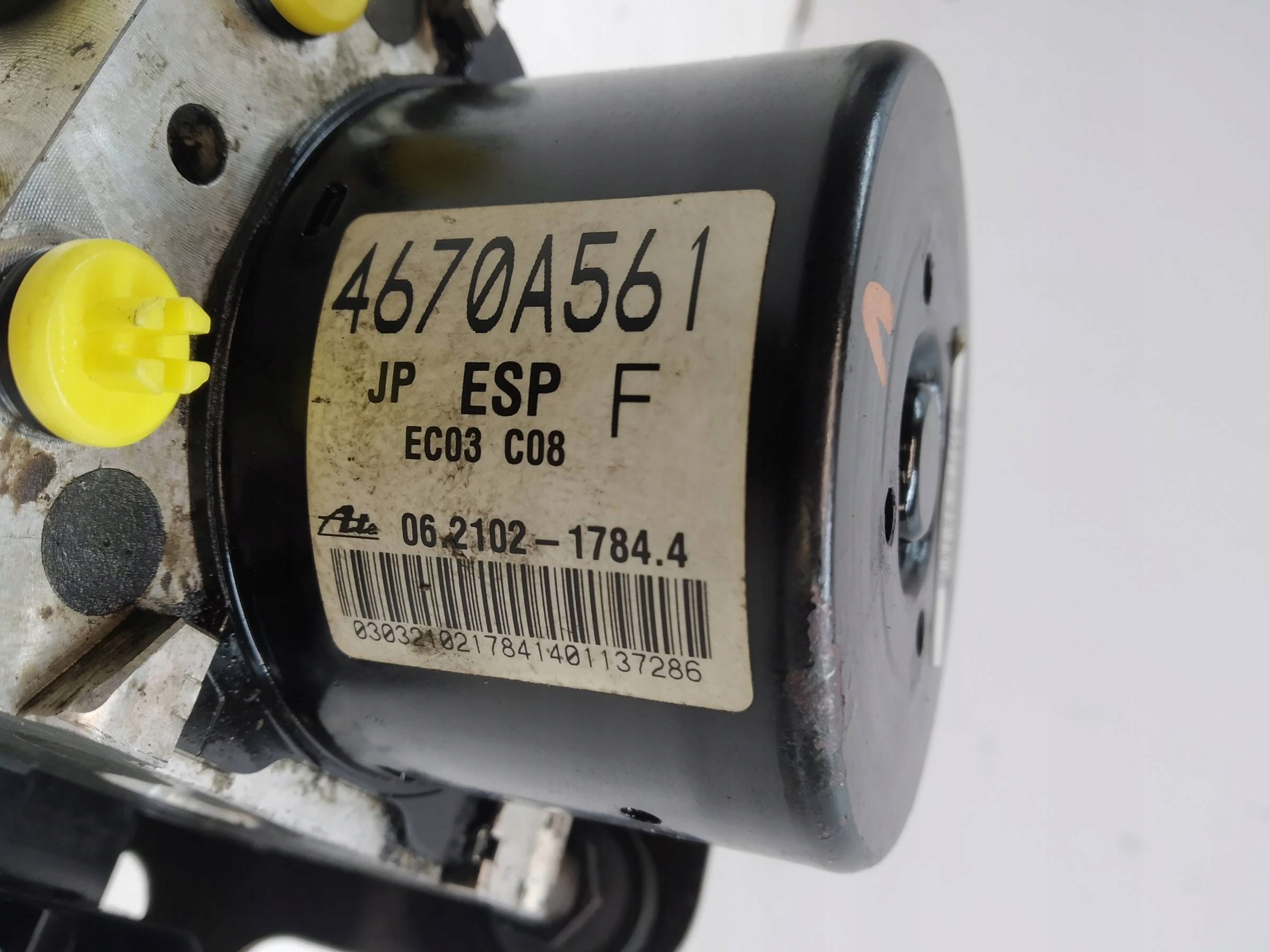 Connector Contact ZLACZE KOSTKA POMPY ABS 4670A561 Mitsubishi Lancer VIII