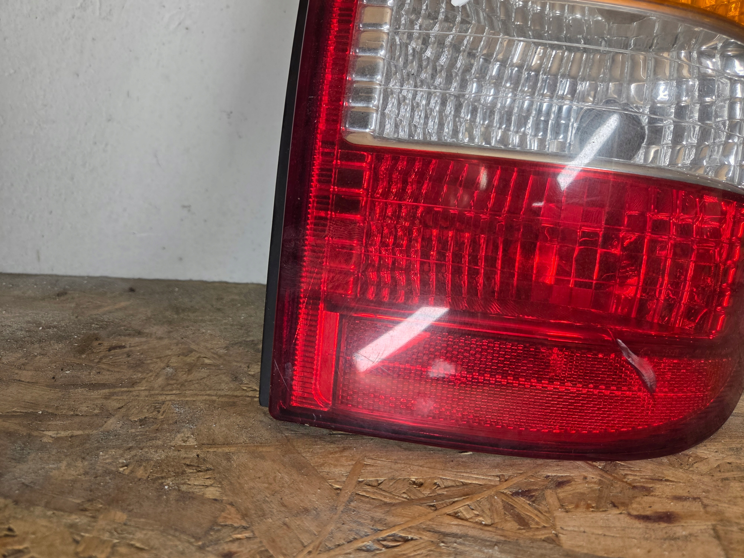 light right rear part right rear Opel Zafira A przedlift