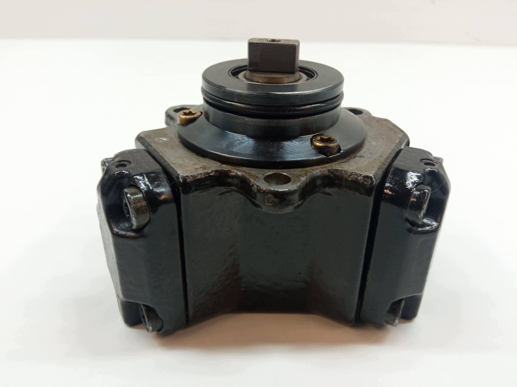 pompe d'injection 3310027000 2.0 CRDI Hyundai Trajet et (1999-2008)