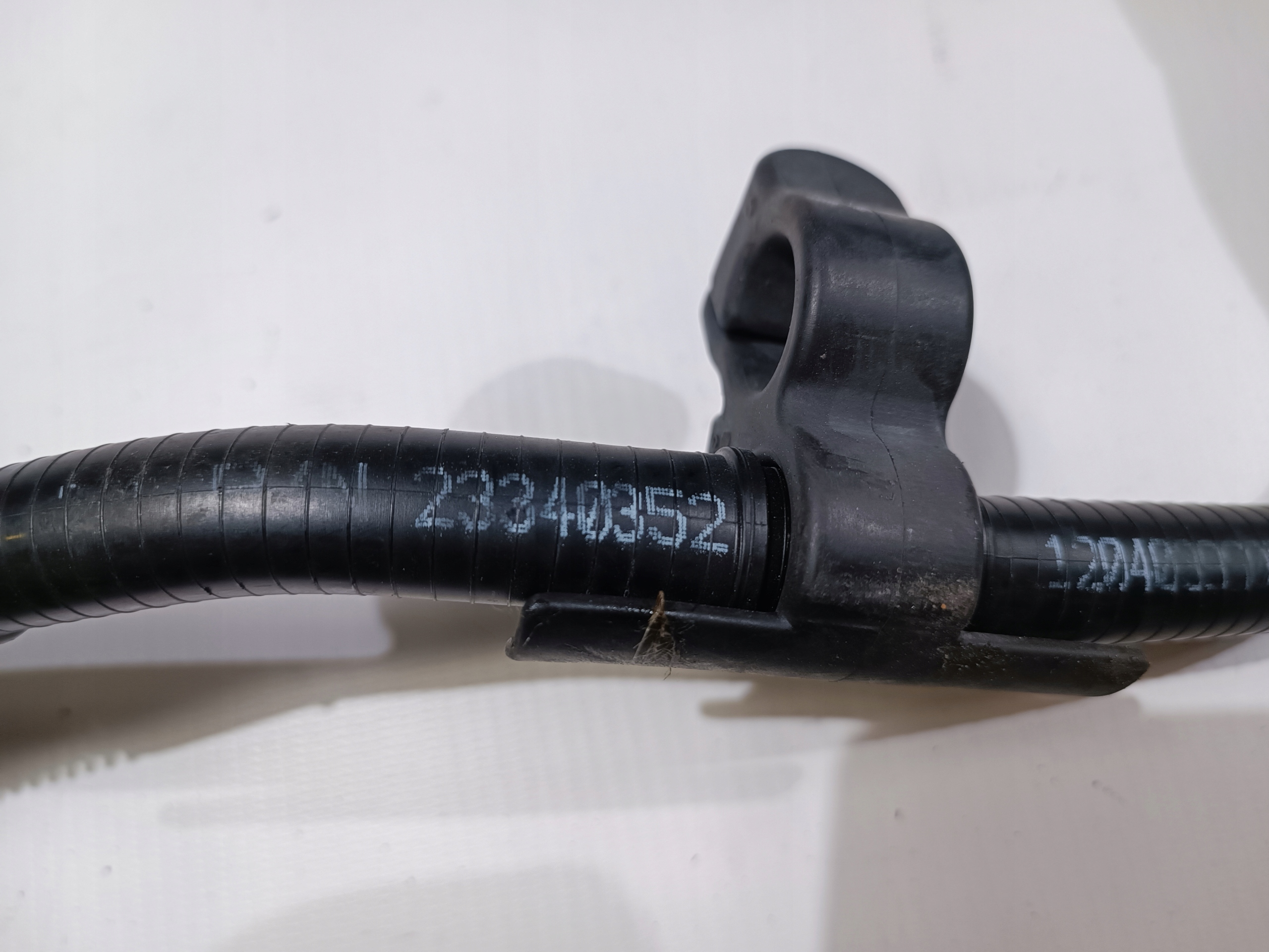 pipe rezonator air Chevrolet Camaro 3.6 2016