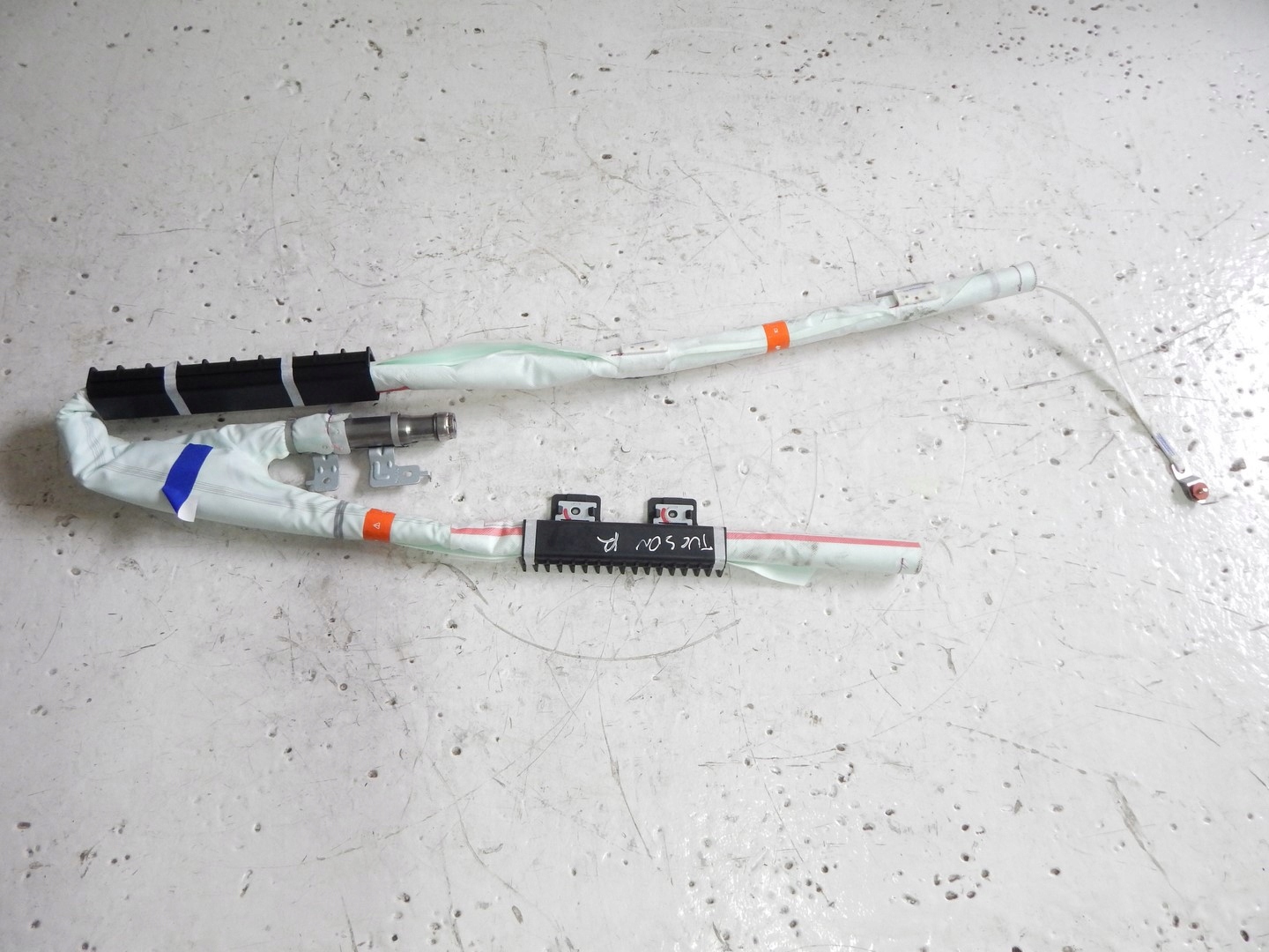 ЗАНАВЕС ПРАВЫЙ HYUNDAI TUCSON 15-20