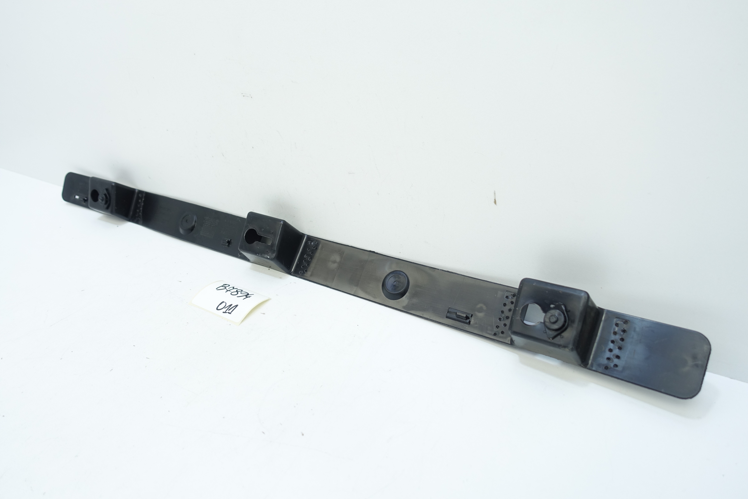 holder mouldings PROGOWEJ right VOLVO XC90 II 16