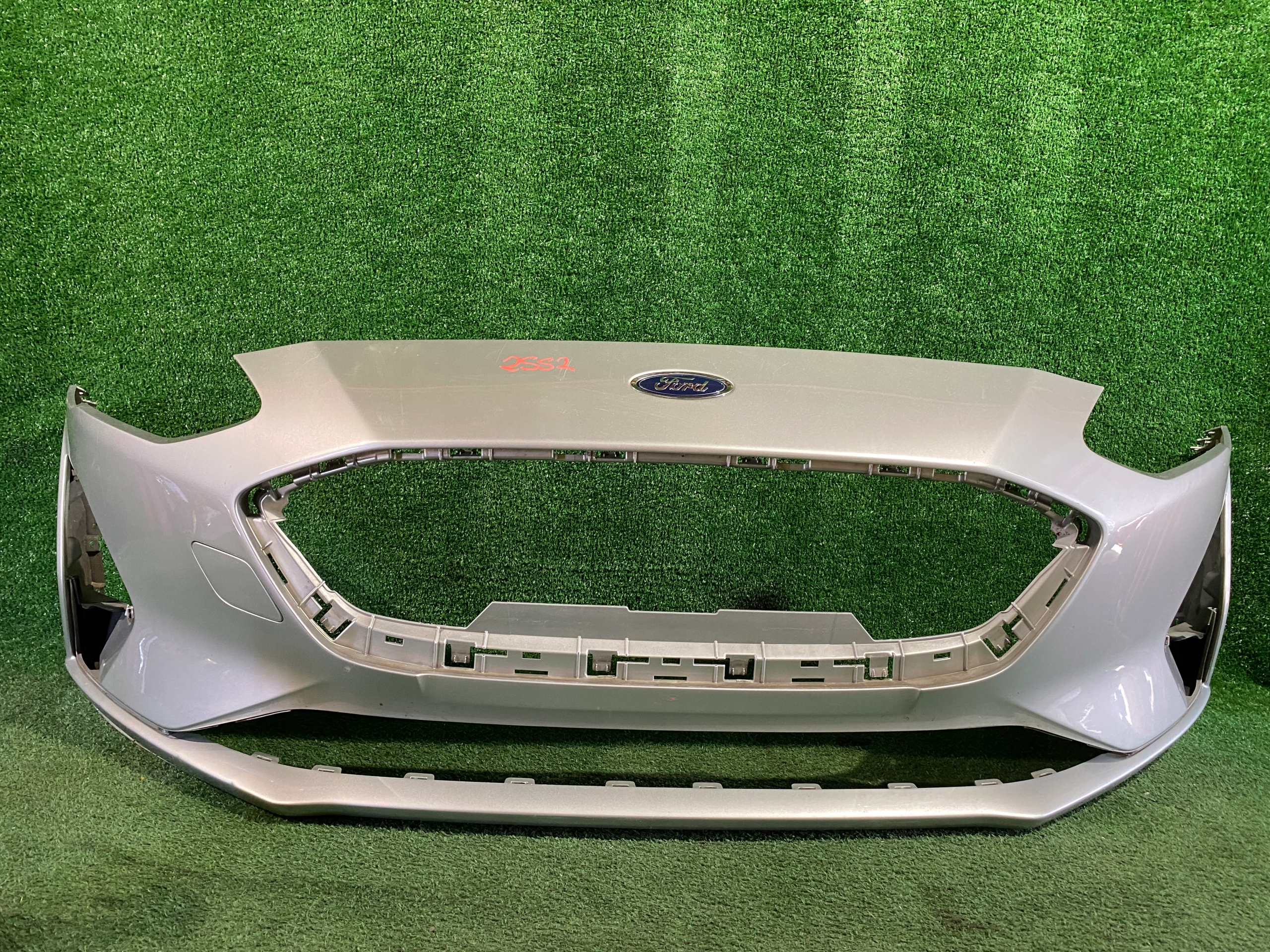 front bumper front FORD FOCUS MK4 17