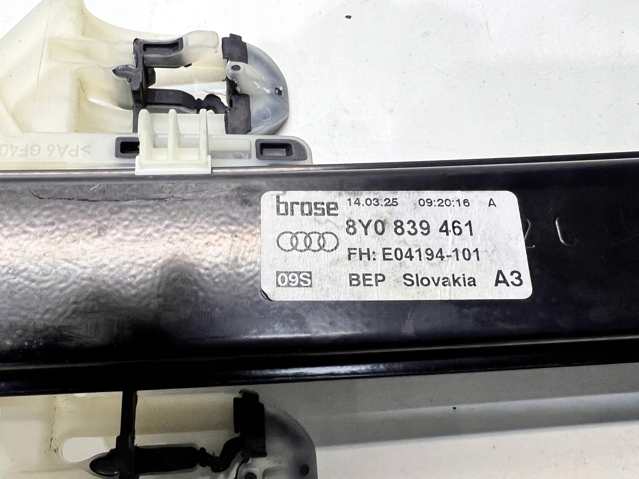 mechanism lifting windows left rear part AUDI A3 8Y 8Y0839461