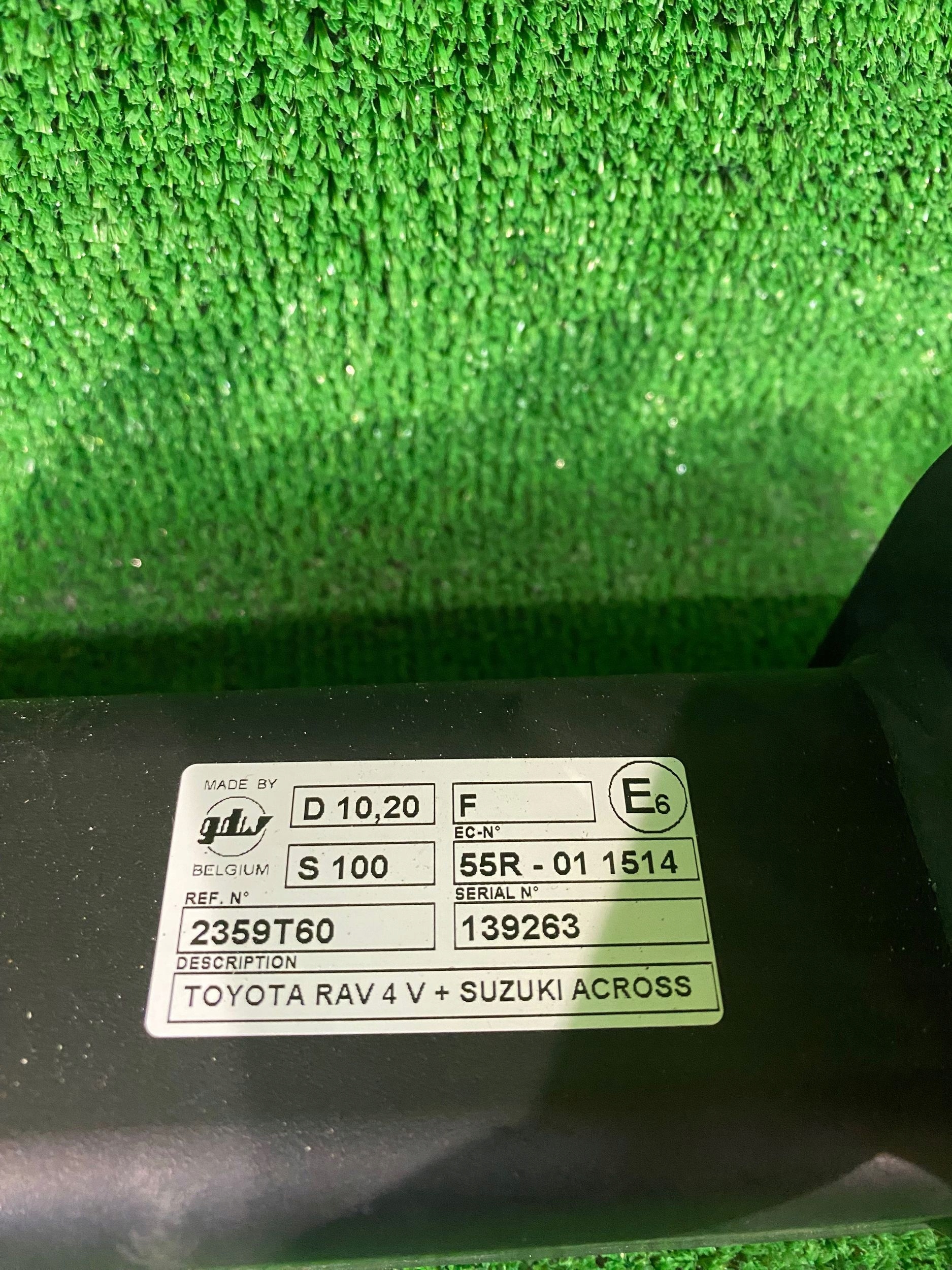 tow TOYOTA RAV4 V 18