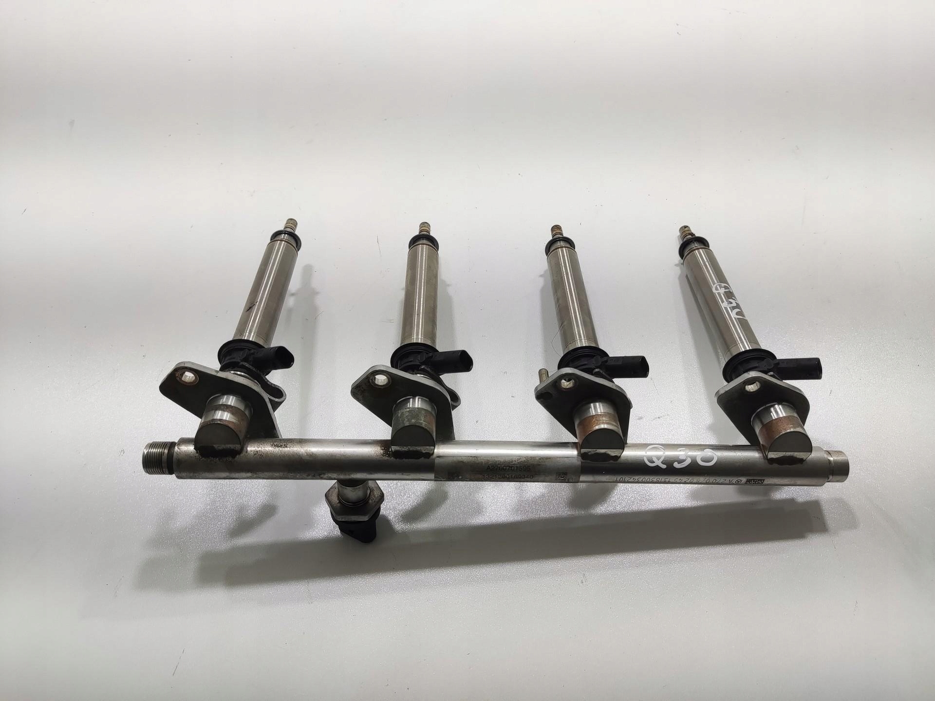 Rampe injection Injecteurs INFINITI Q30 1.6 CGI 2015-2020 A2700701595