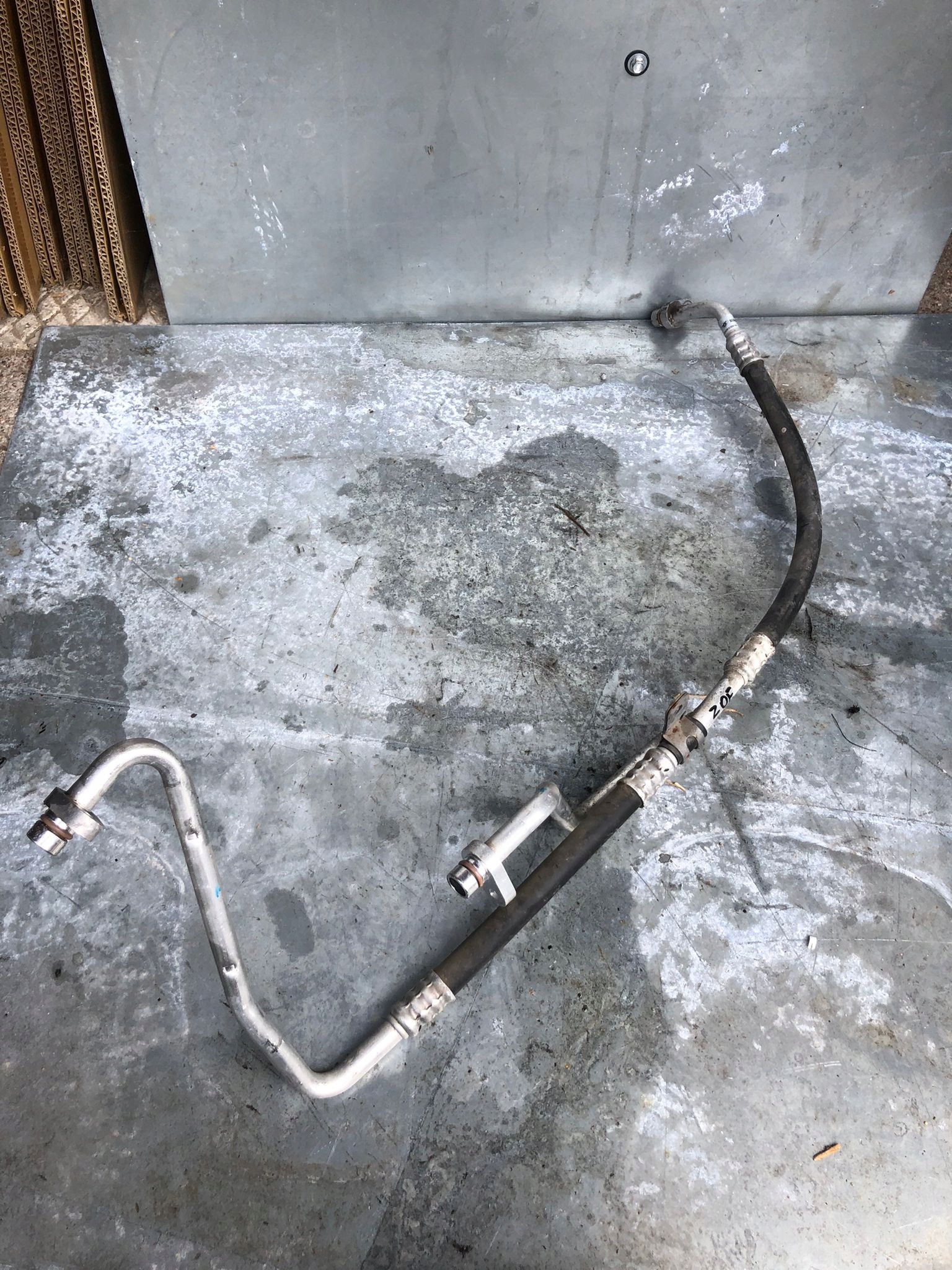 ТРУБКА КОНДИЦИОНЕРА RENAULT ZOE 924480658R