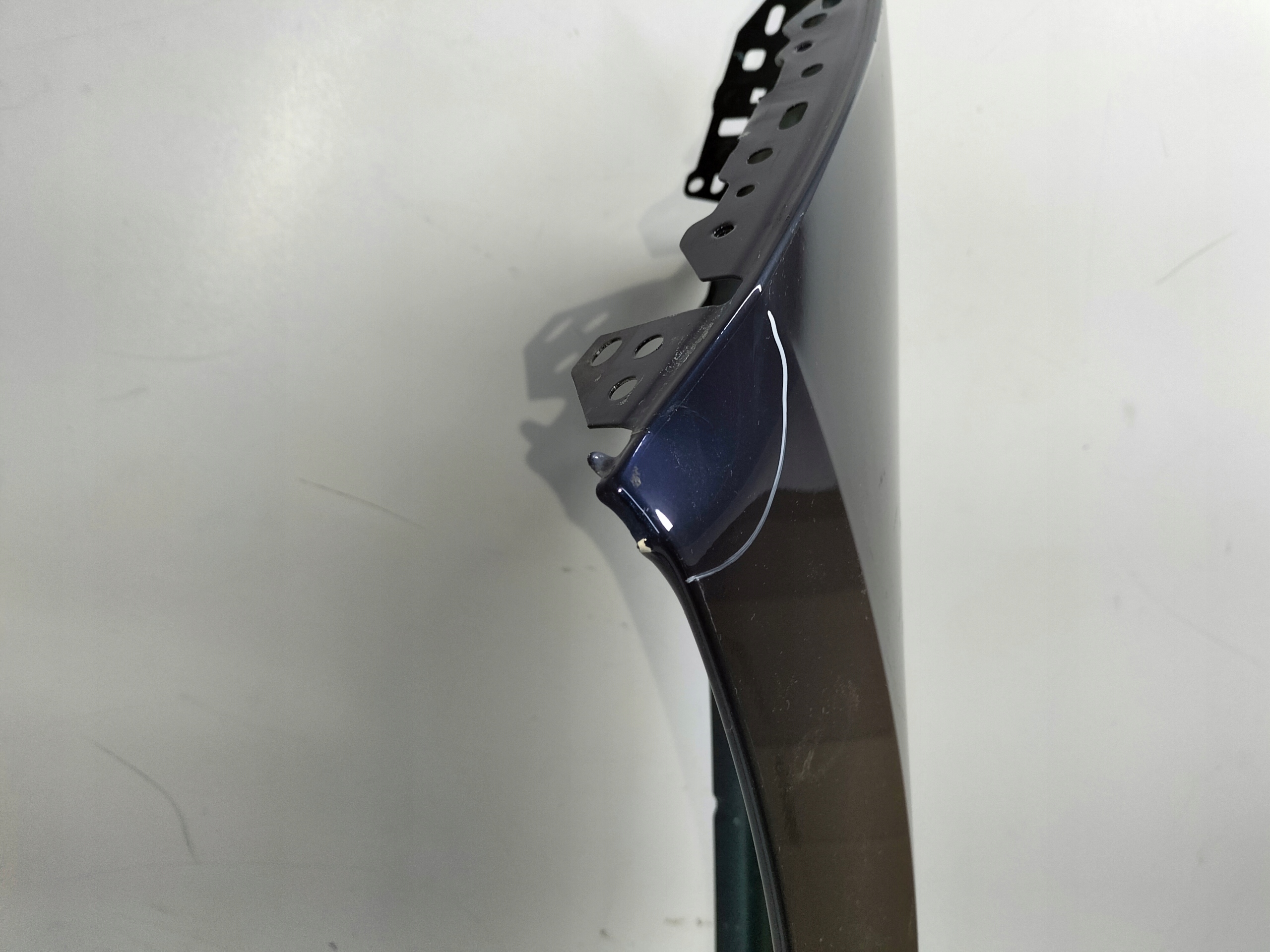 fender front front left BMW 7 G70 22