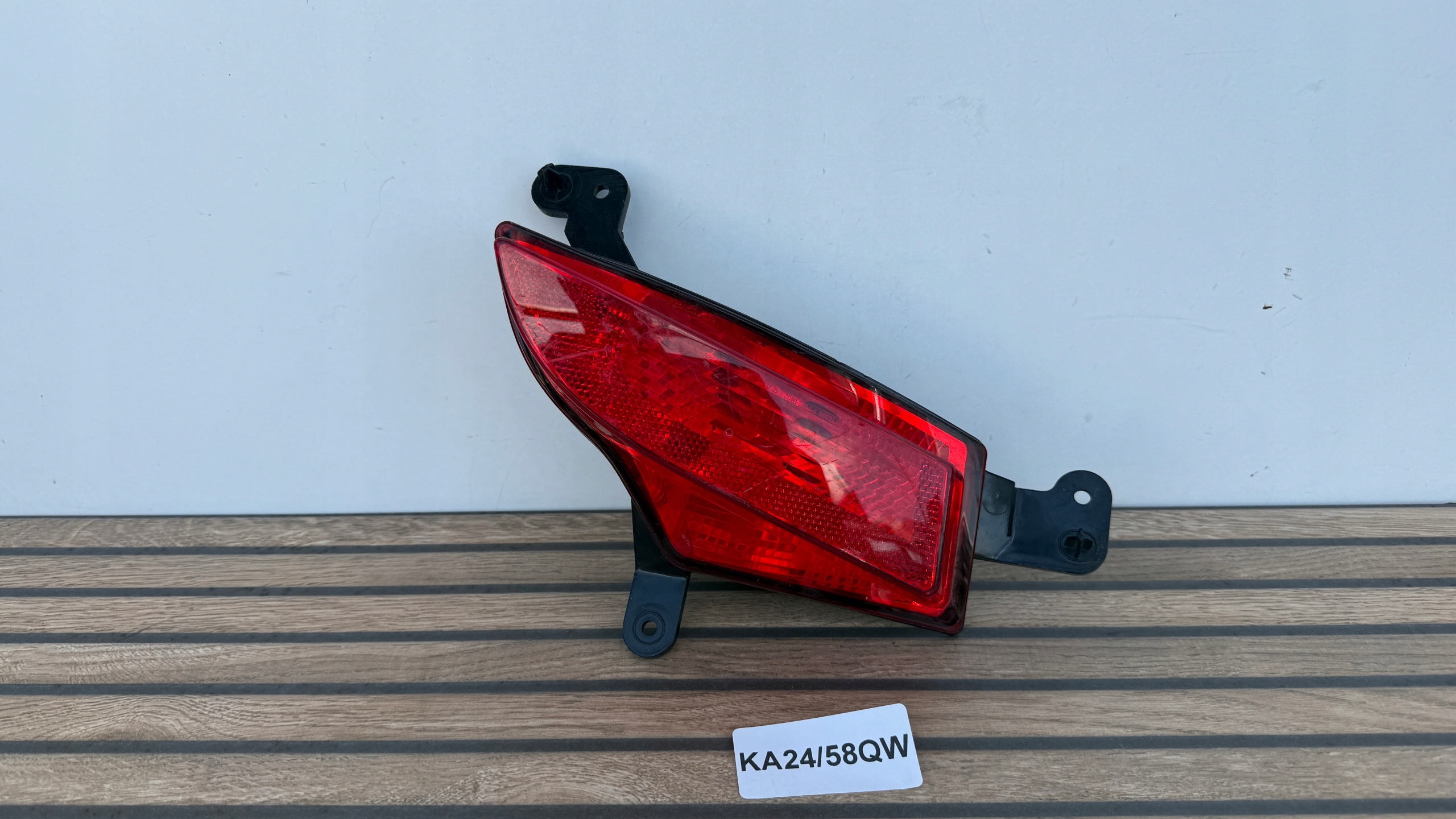 JAGUAR E-PACE X540 left light light fog lights rear part W bumper KA24/58QW