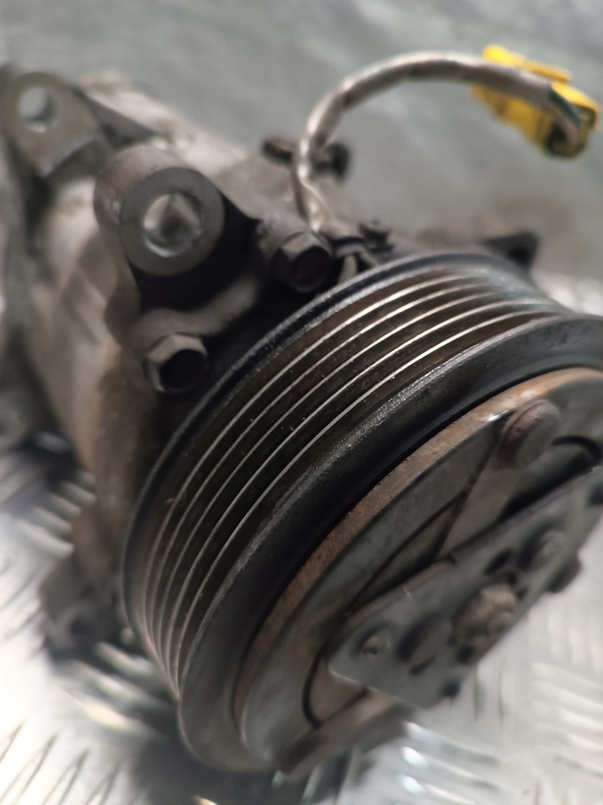 compressor; KKLIMATYZACJI PEUGEOT 307 R134a SD6V12