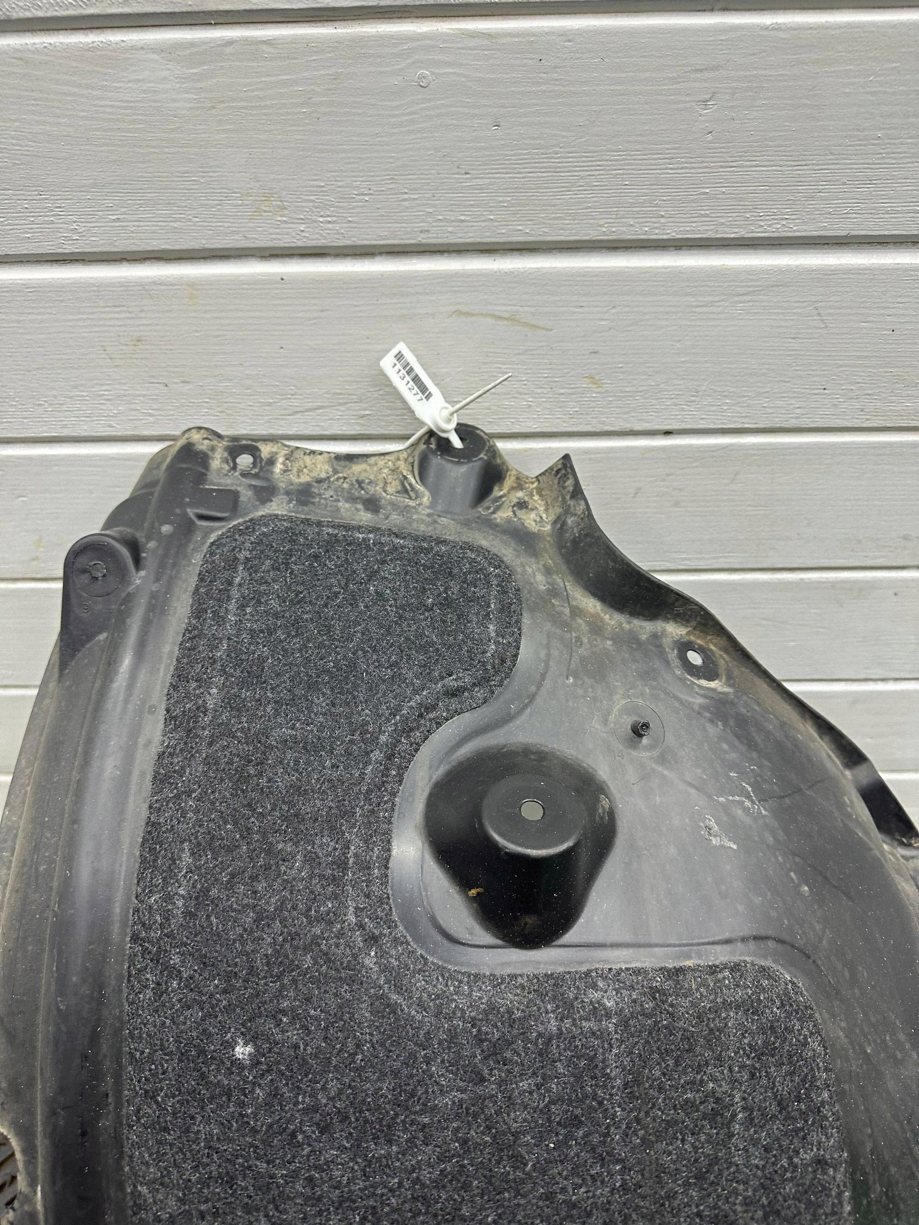 mudguard front BMW 5 G60 G61 9621236