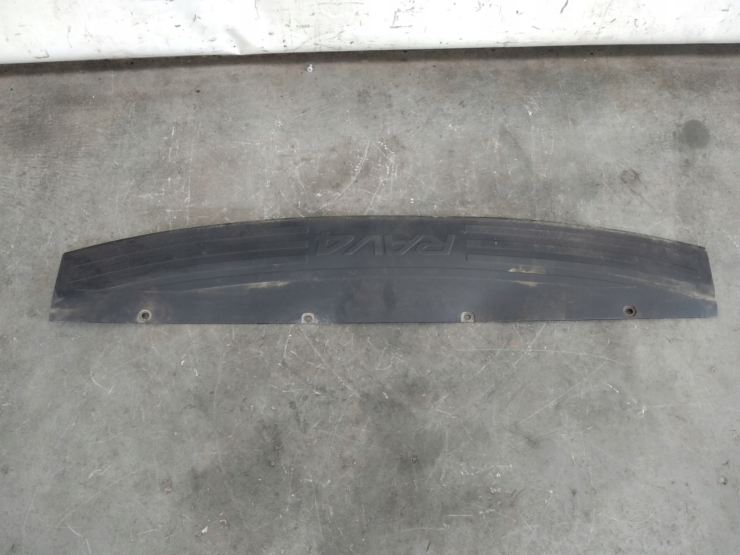 moulding threshold 10230100016 Toyota RAV4
