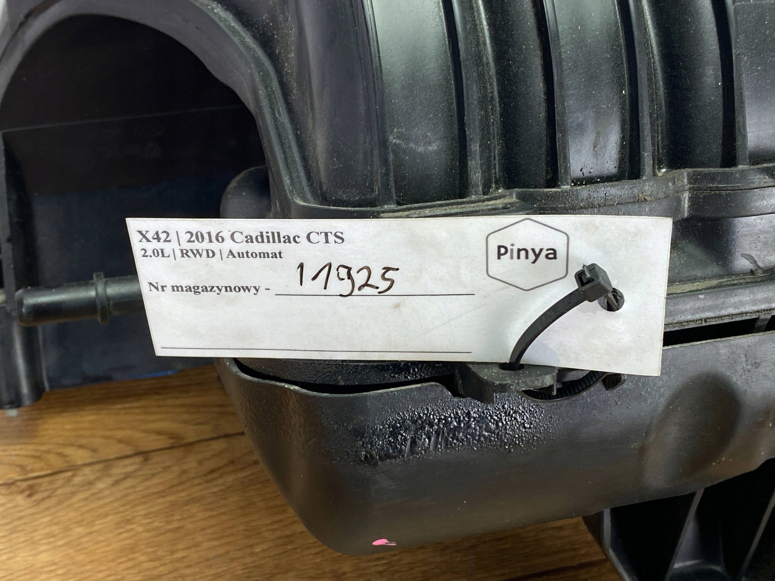 intake manifold Cadillac CTS III 2014+