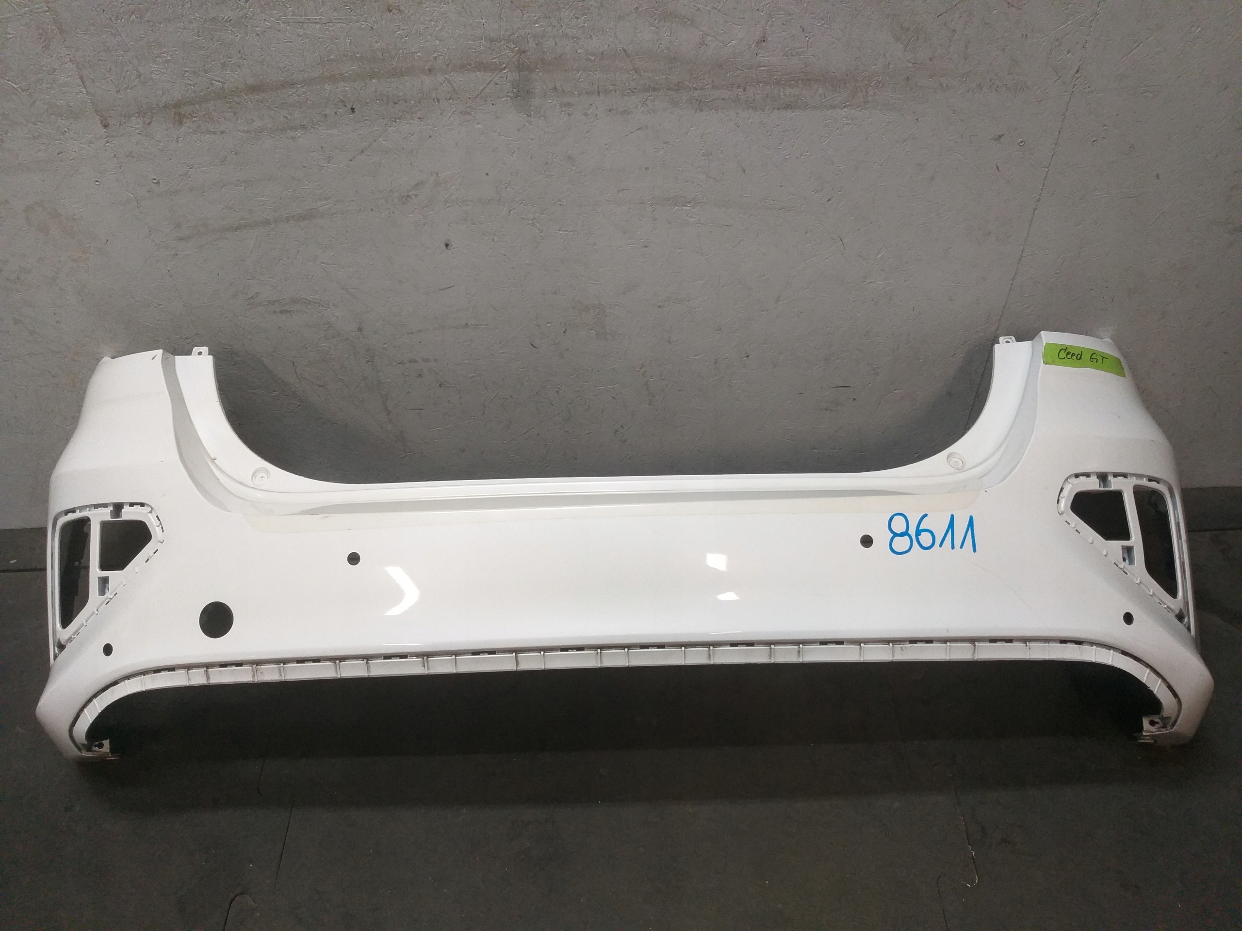 BUMPER REAR PART KIA CEED III 3 GT 17