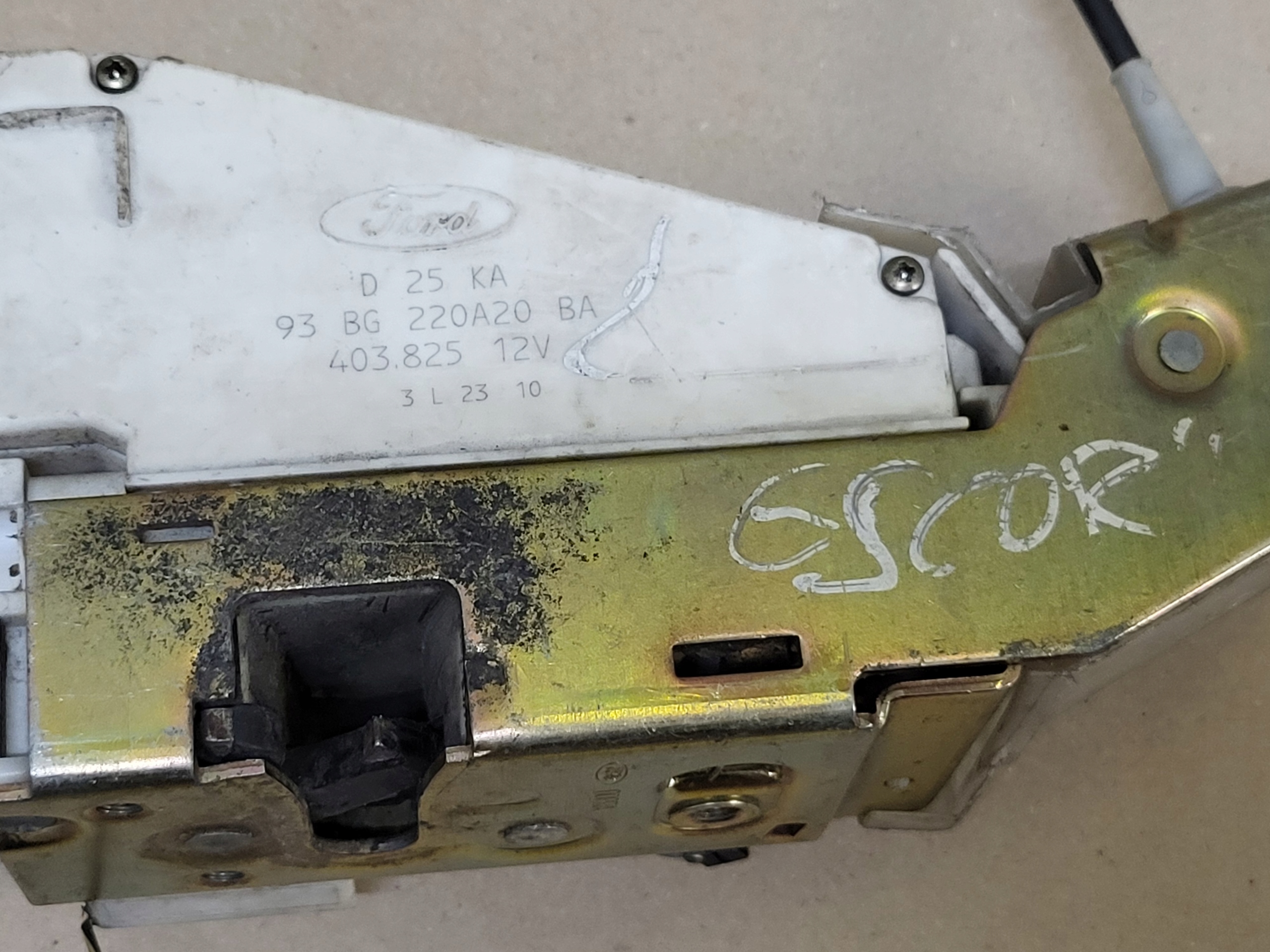 lock door lever rope FORD ESCORT OE EUROPA