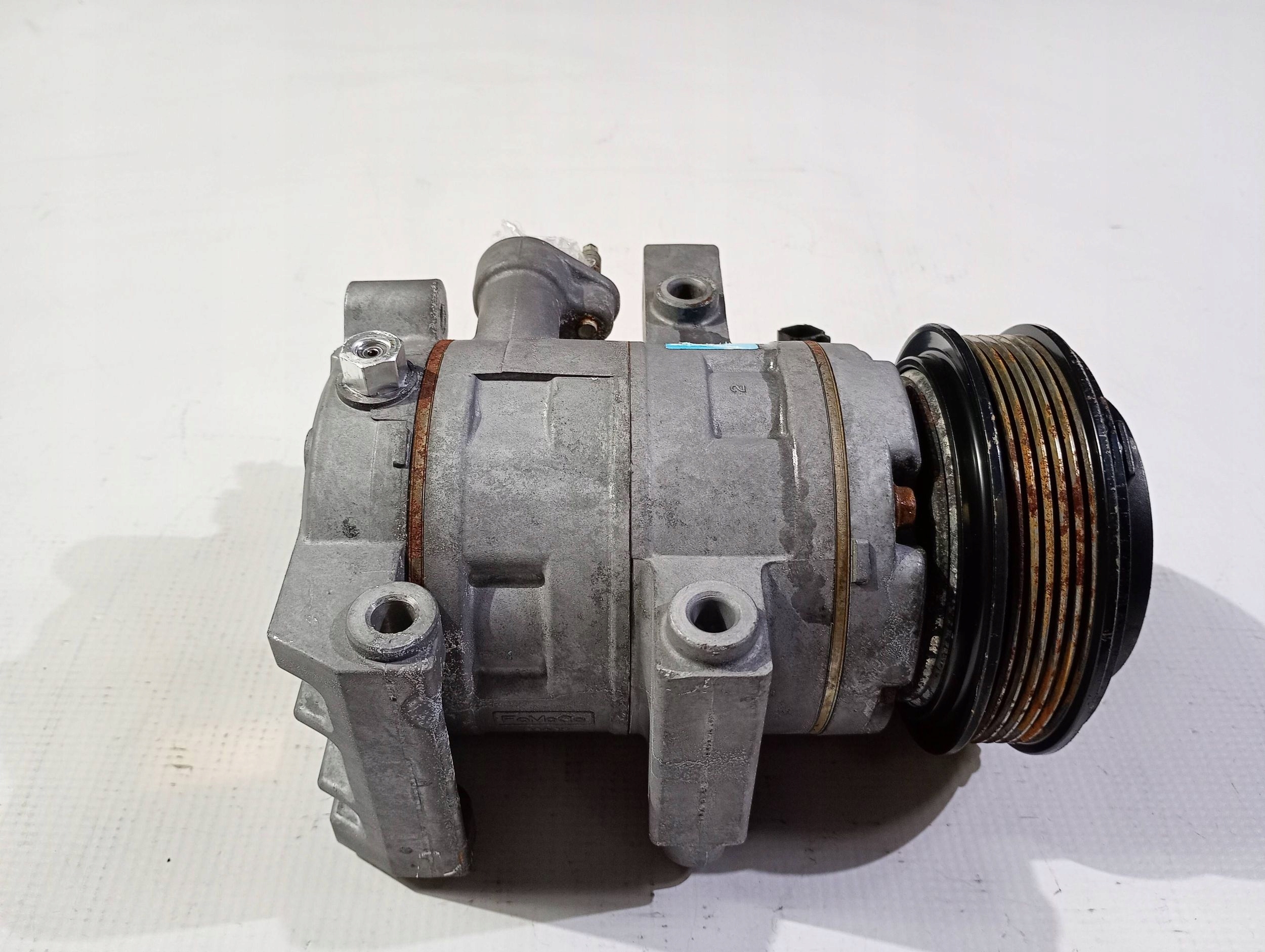 compressor compressor; of the air conditioning A/C Ford Mustang V 5.0 V8 2011-14