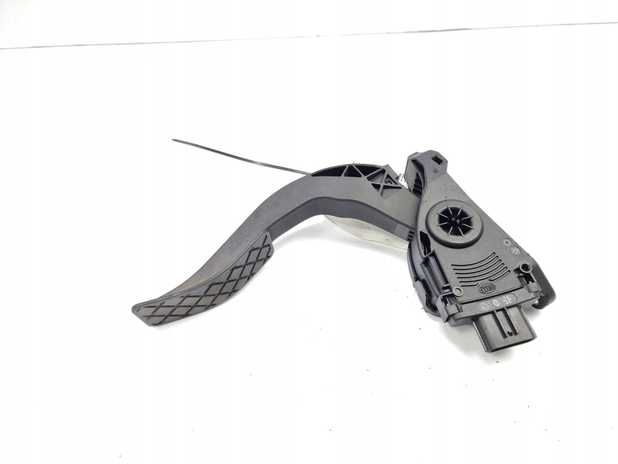PEDAL 8K1721523 AUDI A4 B8