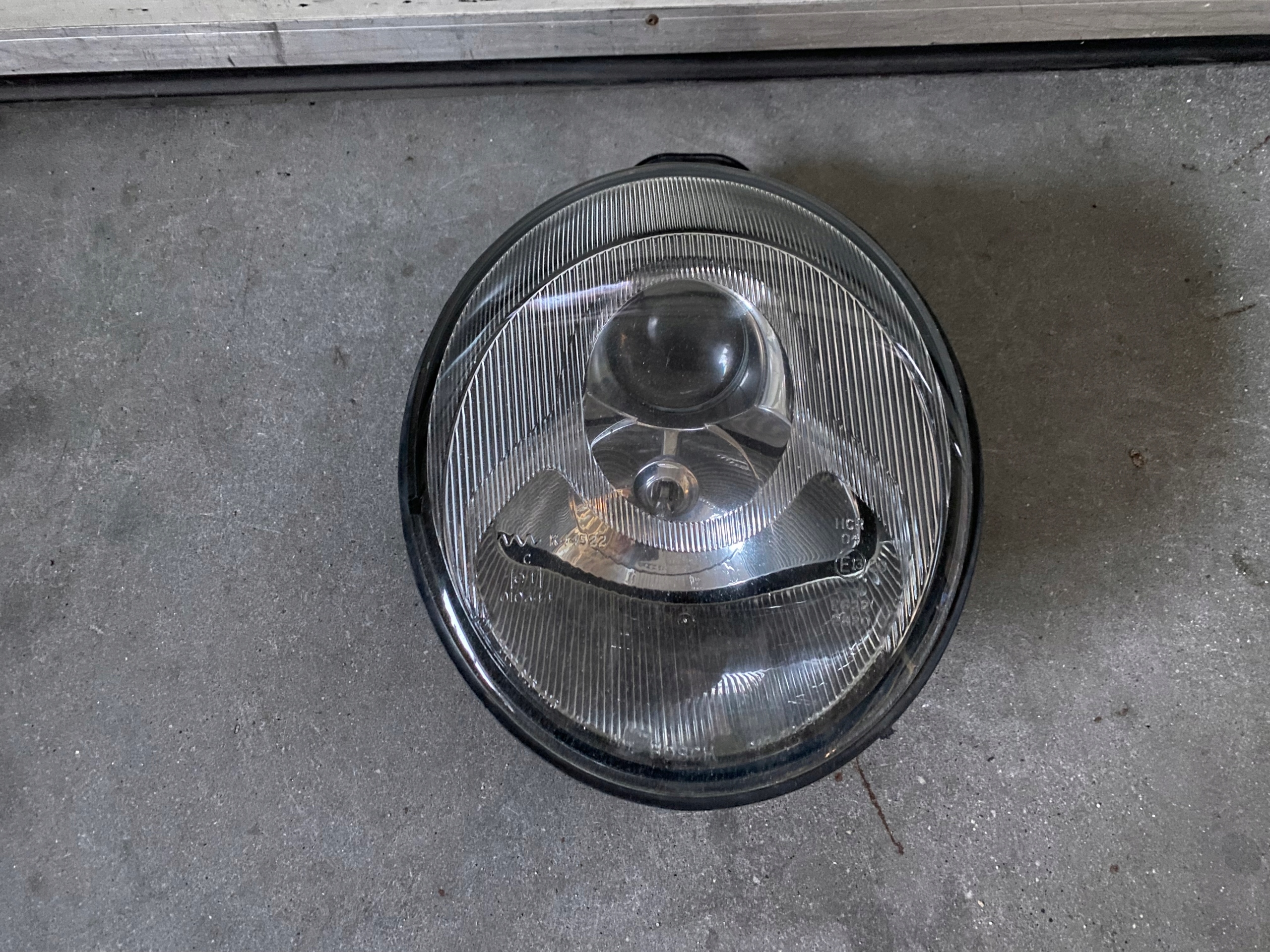 ФАРА ПРАВА ПЕРЕД PORSCHE 911 993