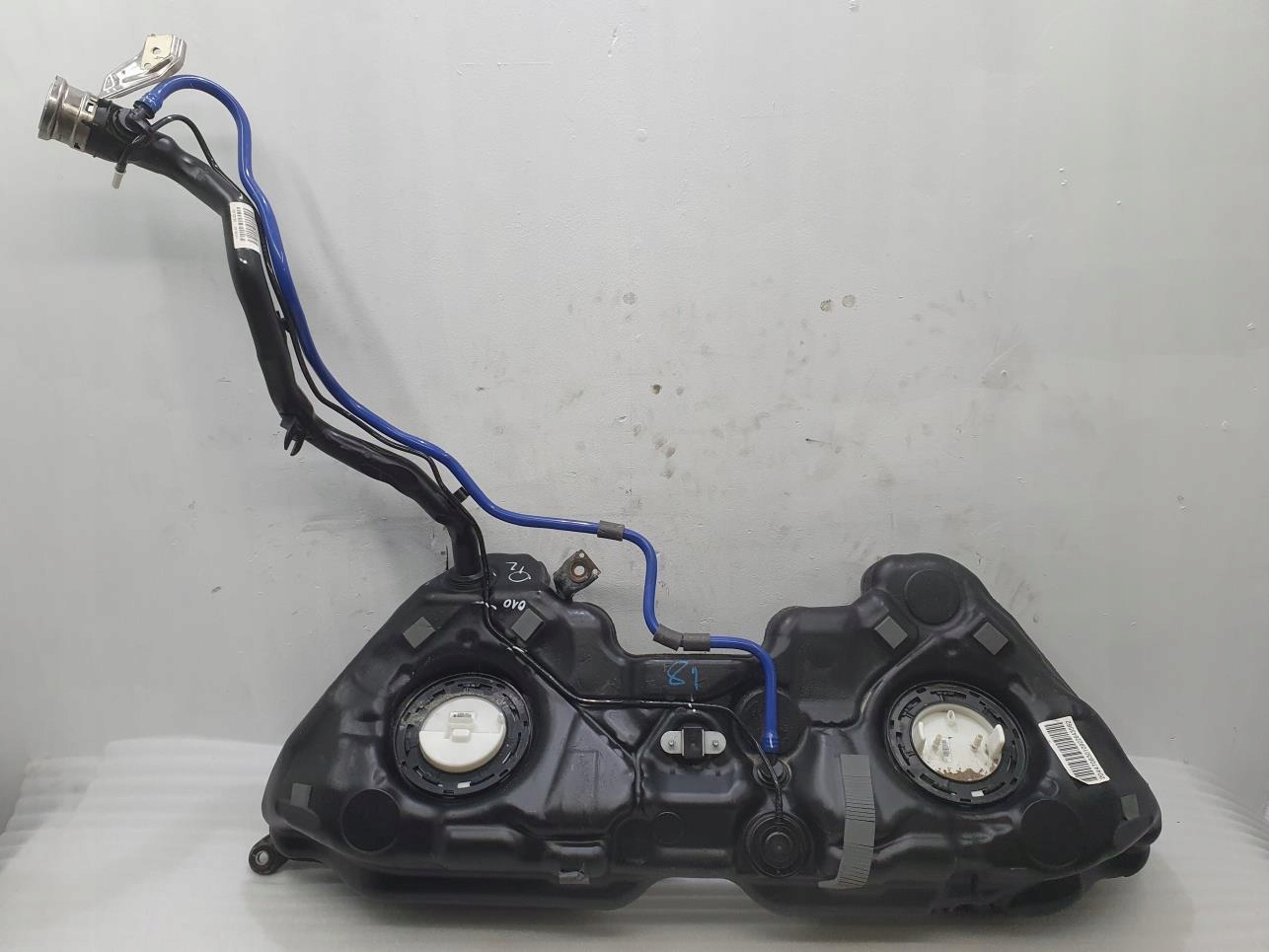 Топливный бак MERCEDES W207 3.0