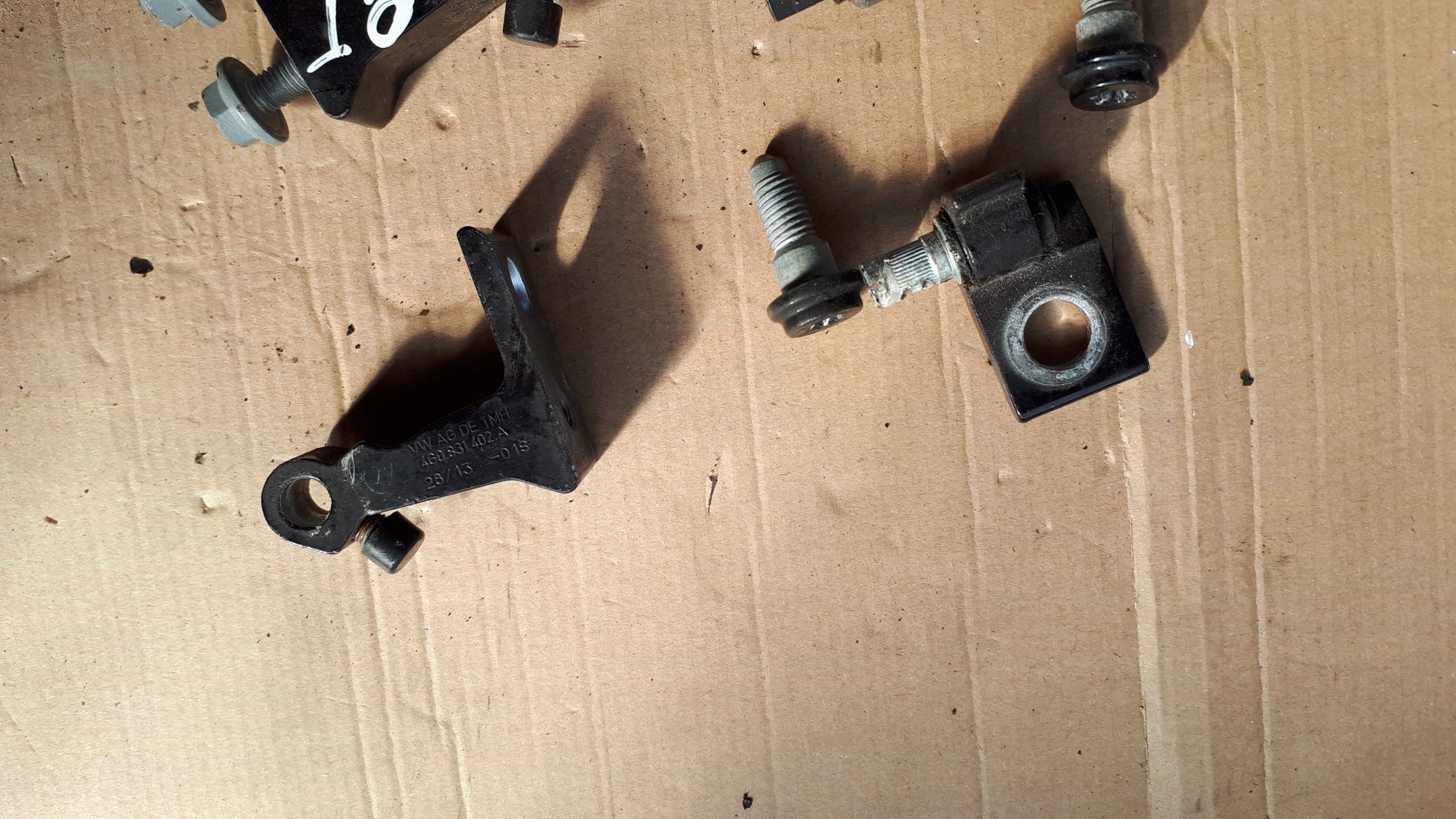 A6 C7 4G hinge door hinges right rear part LZ9Y 2X