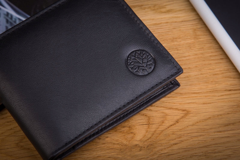 BETLEWSKI skórzany portfel męski mały cienki slim RFID do kieszeni spodni Kolekcja OPTIMAL